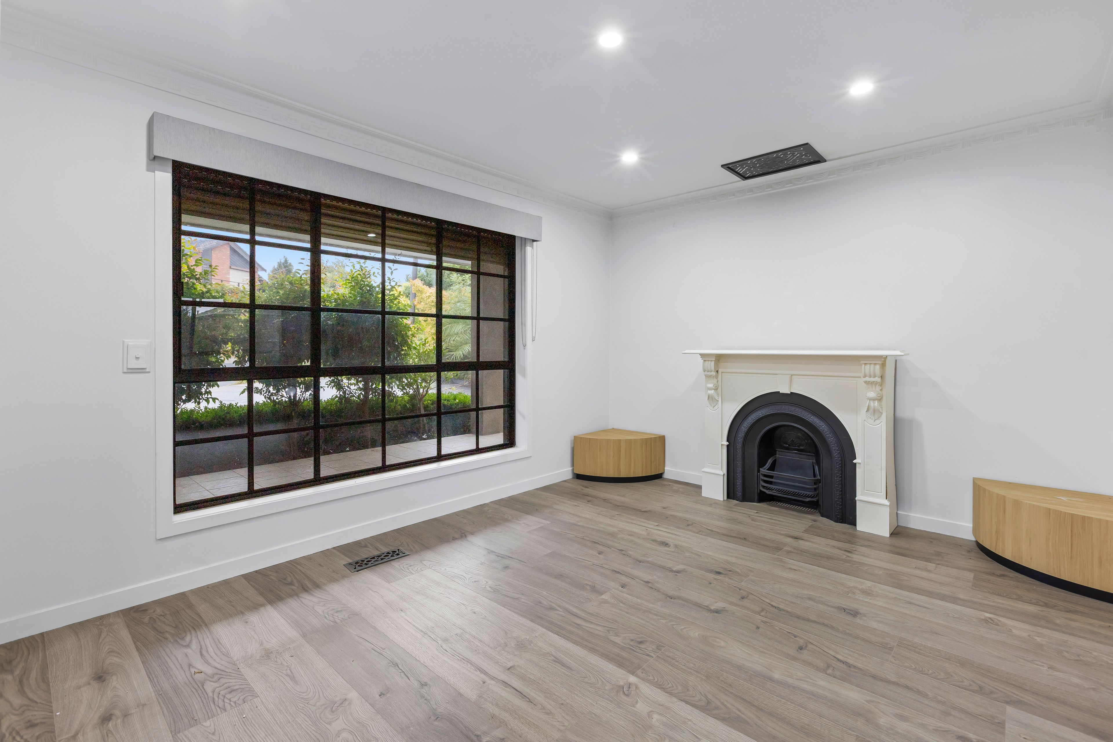 17 Bolton Court, Greenvale, VIC 3059