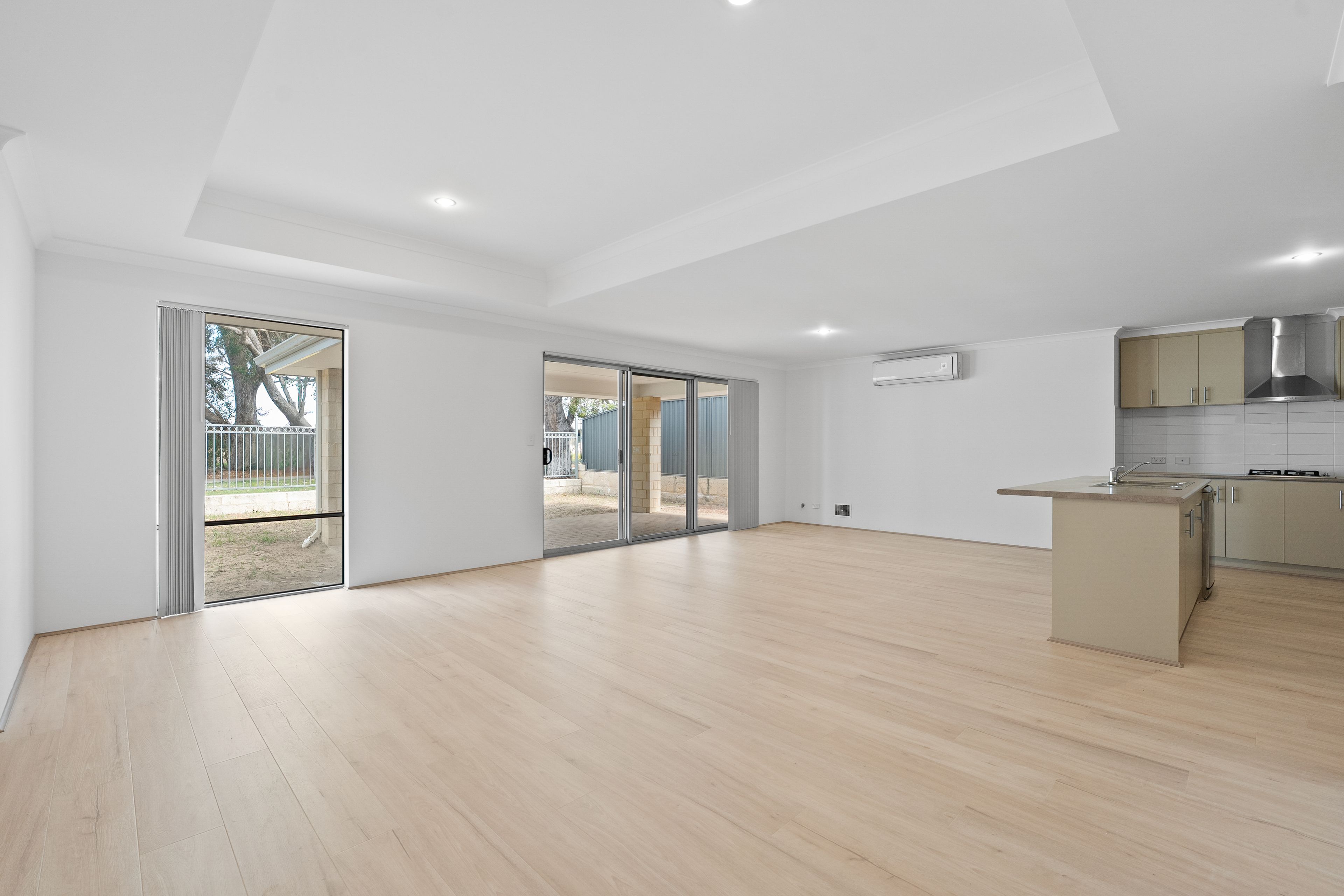 14 Lucan Lane — photo 12 of 30