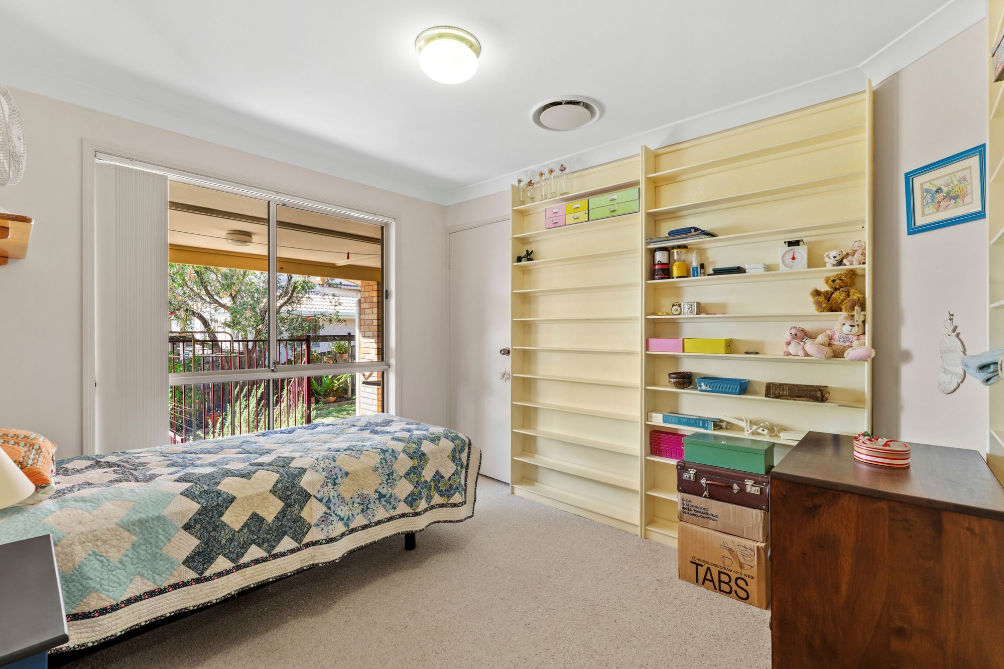 11 Nottingham Place — photo 17 of 27