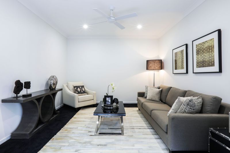 2/8 Lee Road, Runaway Bay, QLD 4216