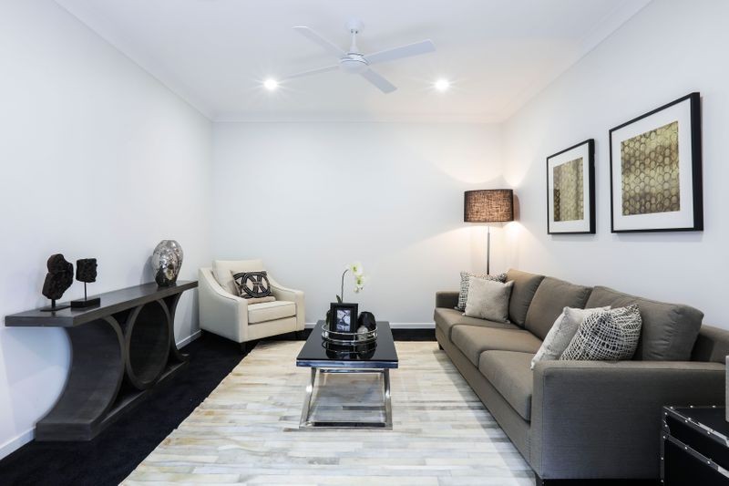 2/8 Lee Road, Runaway Bay, QLD 4216