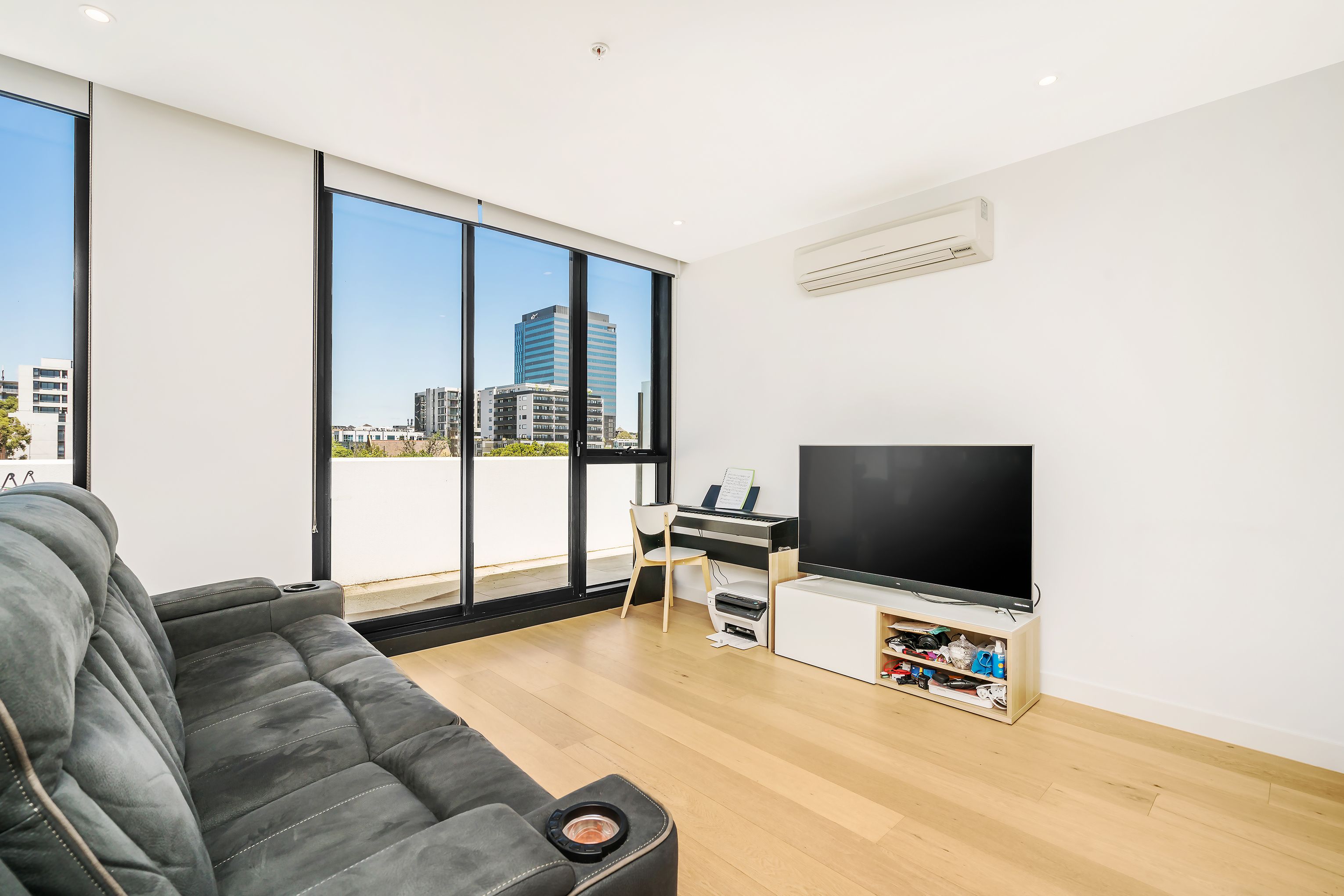 307/740 Station Street, Box Hill, VIC 3128