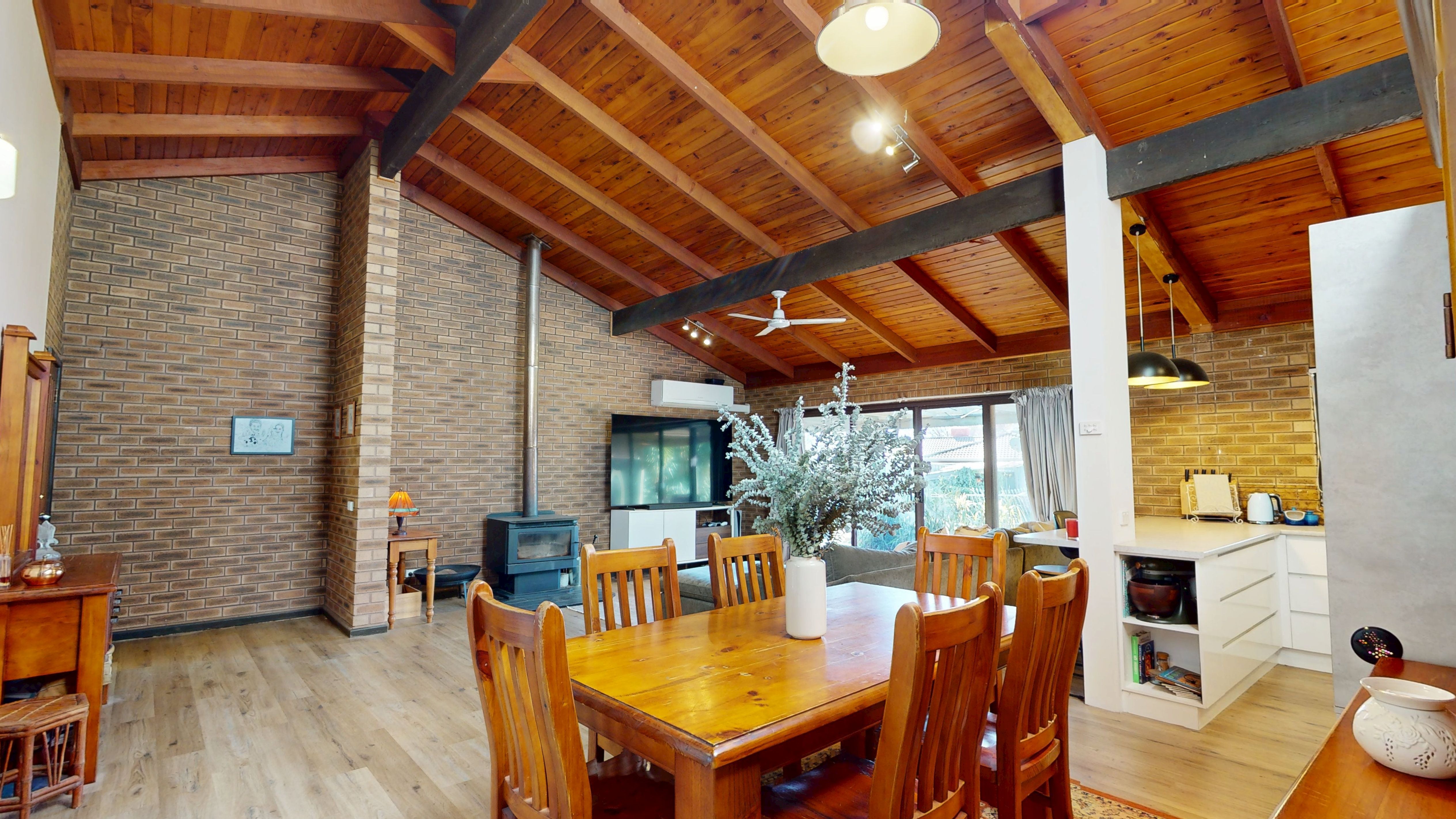 36 Aspen Road — photo 4 of 13