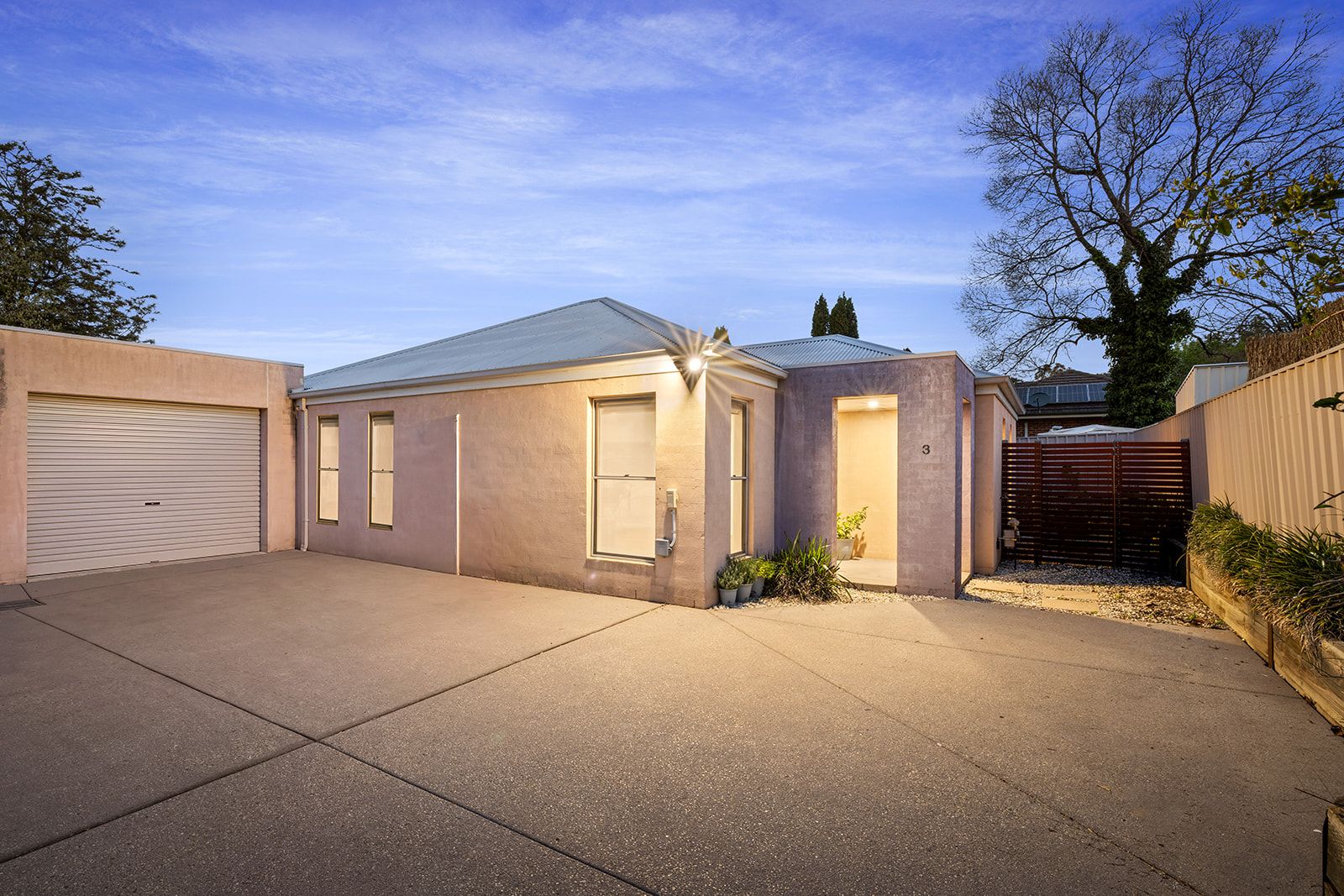 3/743 Ryan Road — photo from Ray White Albury North