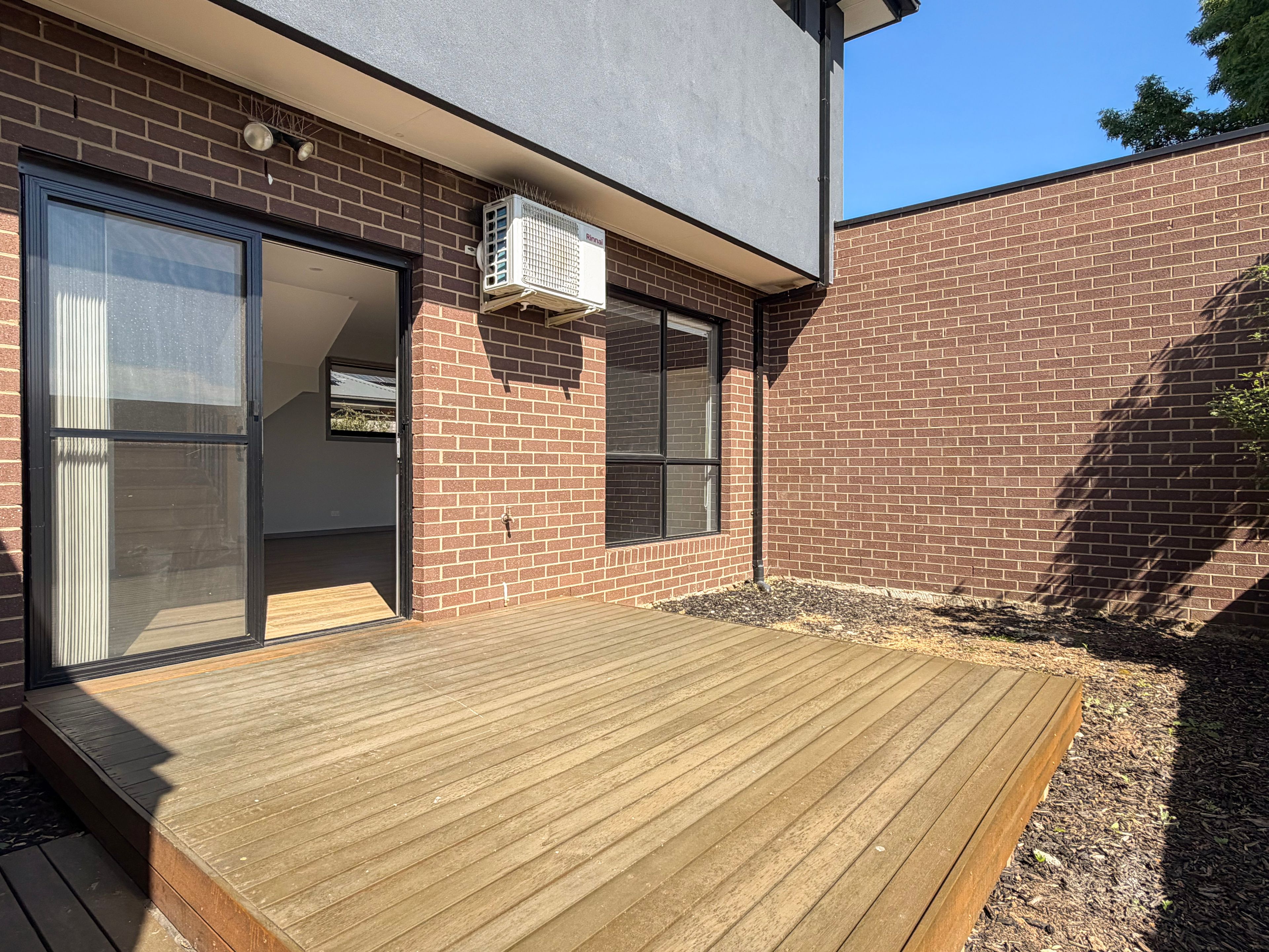 2/49 Shand Road — photo 14 of 14