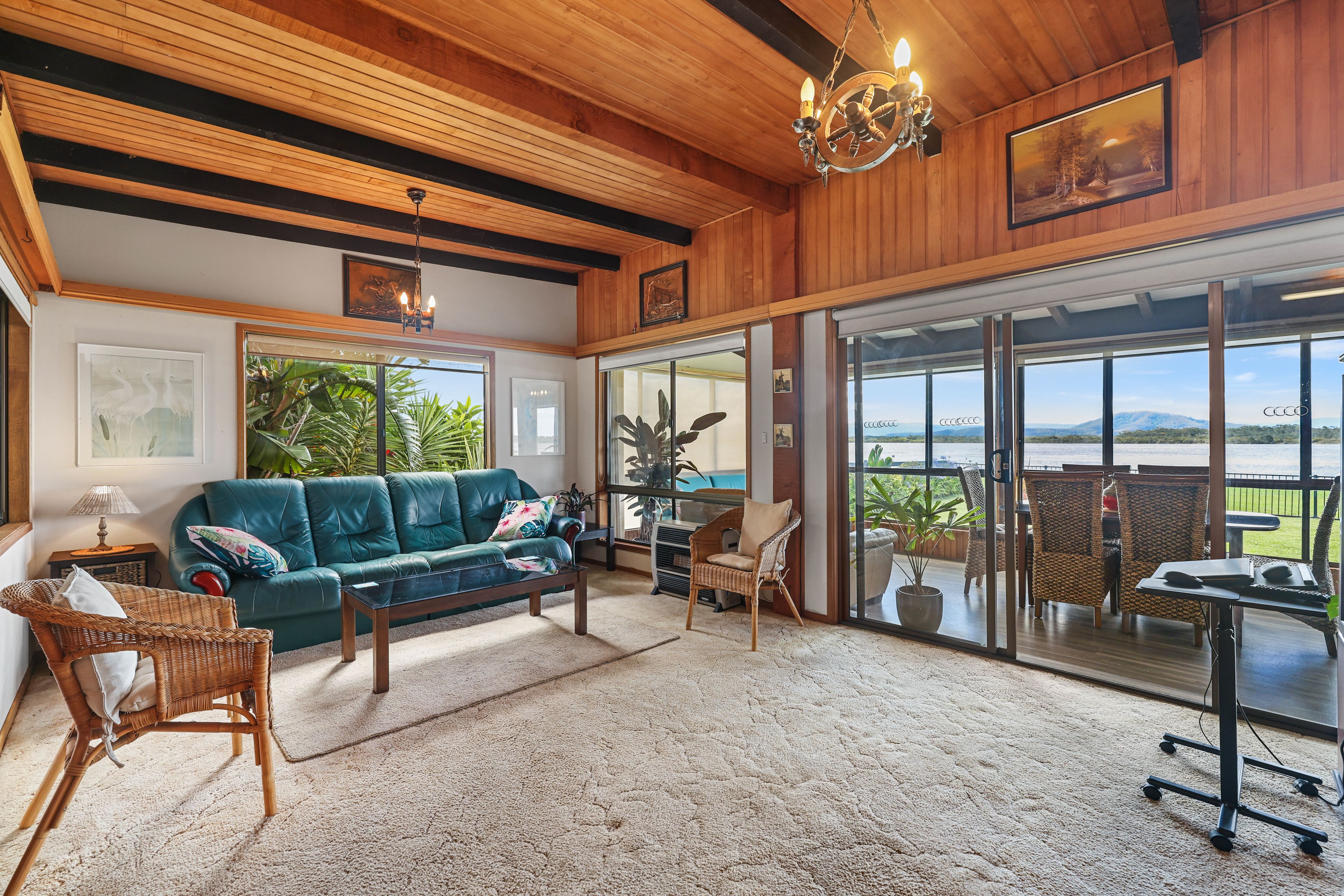 5 Orama Crescent, Orient Point, NSW