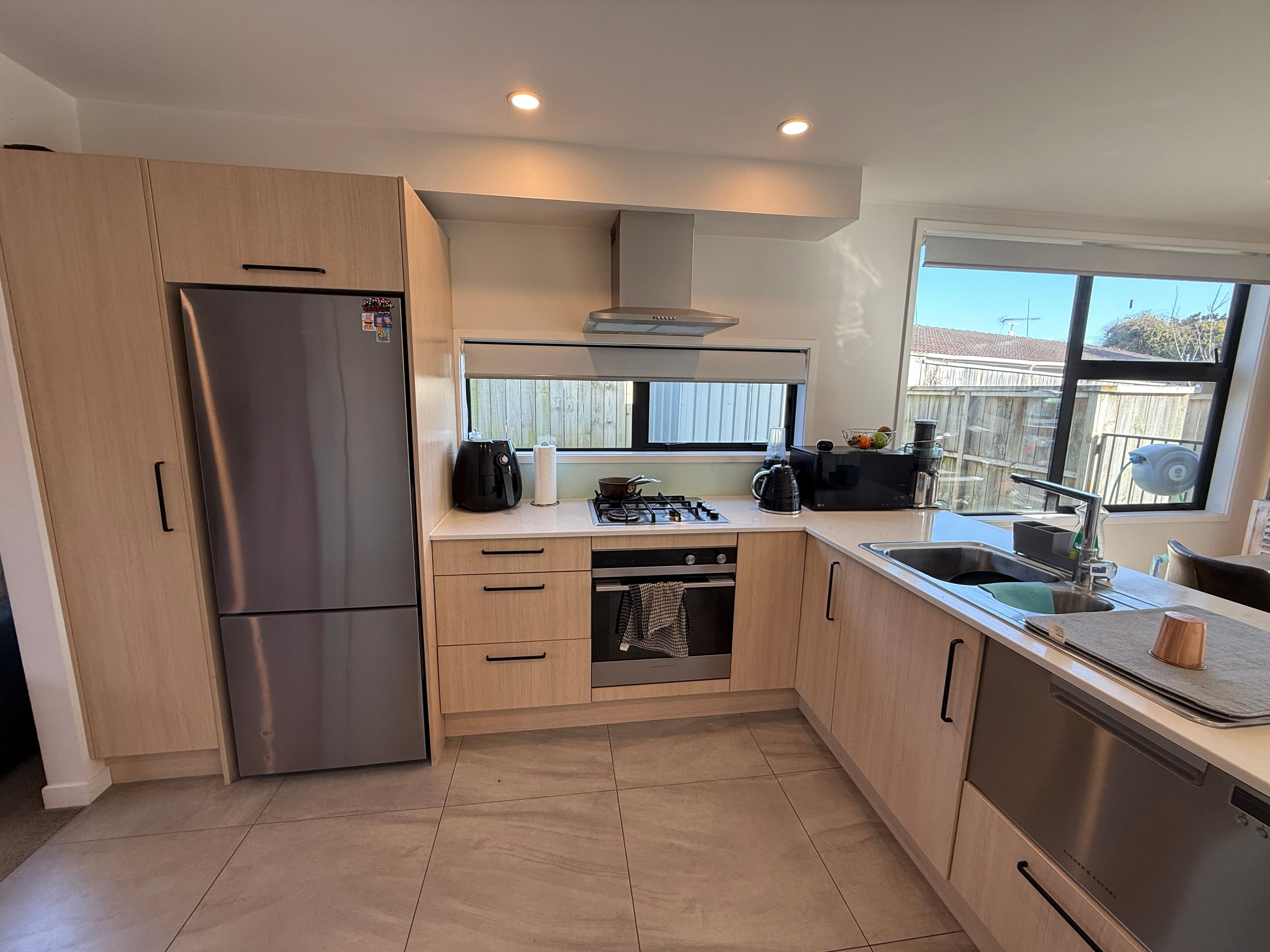 8/48 Wallace Road, Papatoetoe, Manukau City