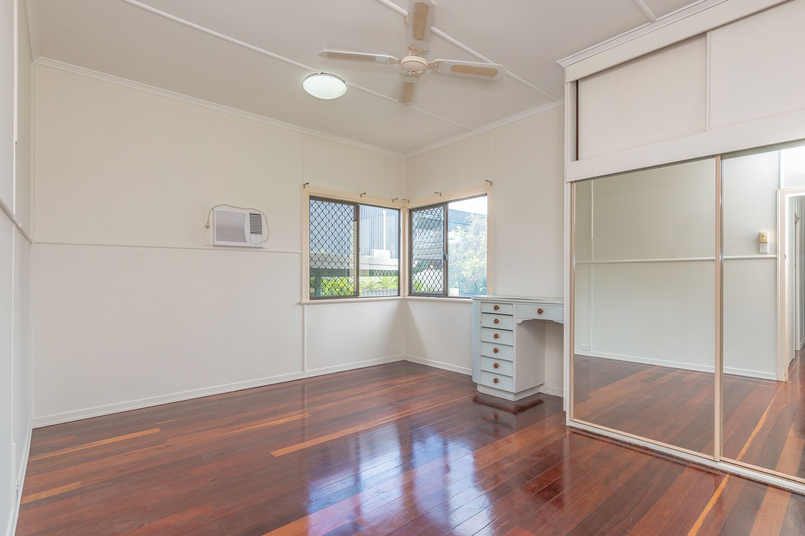 14 Herne Road, Scarborough, QLD 4020