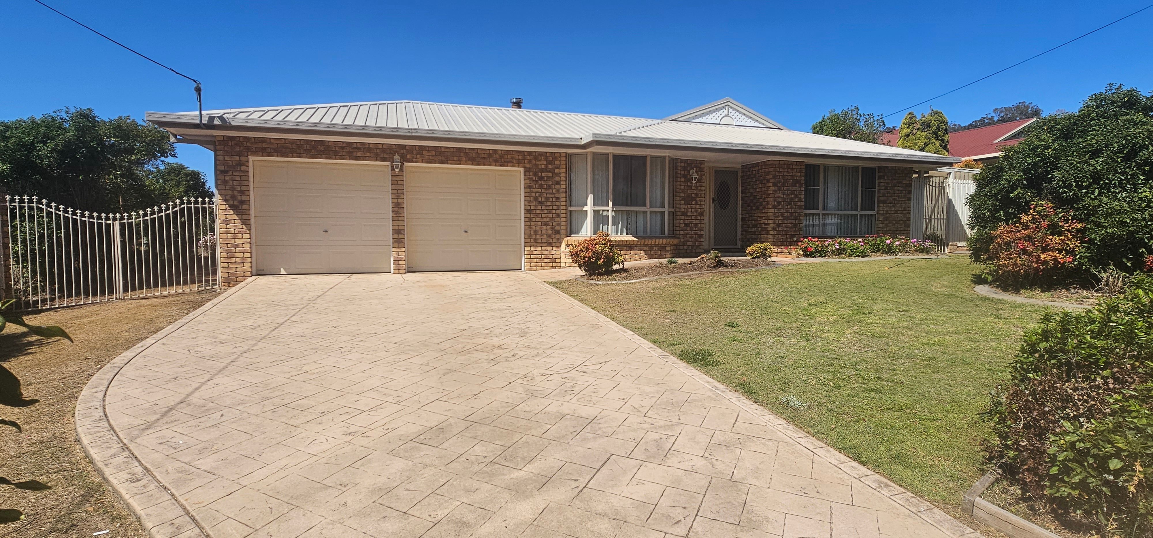 63a Albert Street, Crows Nest, QLD 4355 Sold House Ray White Rural