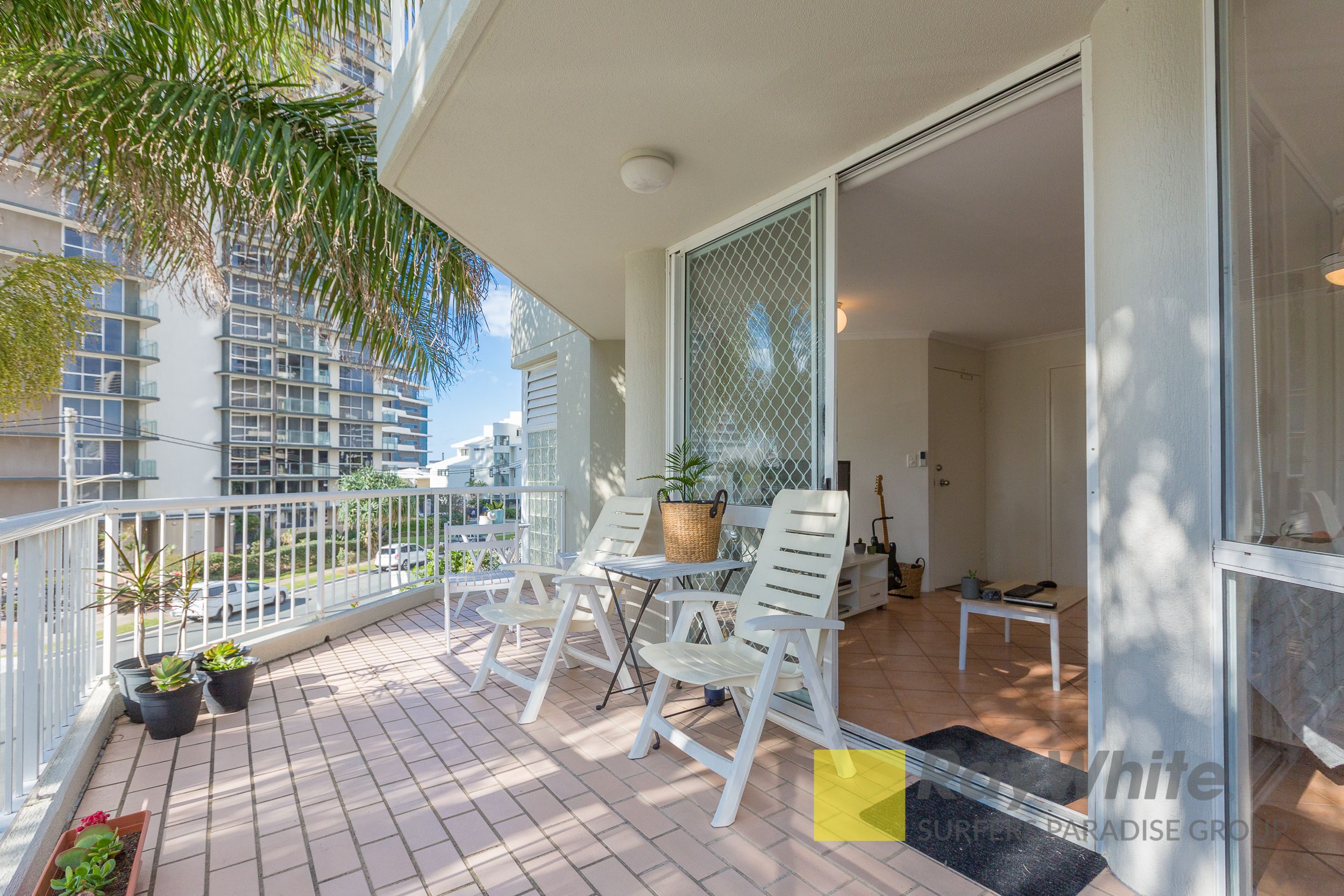 11-6 Breaker Street, Main Beach, QLD 4217