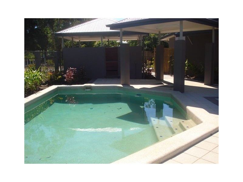 4/1766 Captain Cook Highway, Clifton Beach, QLD 4879