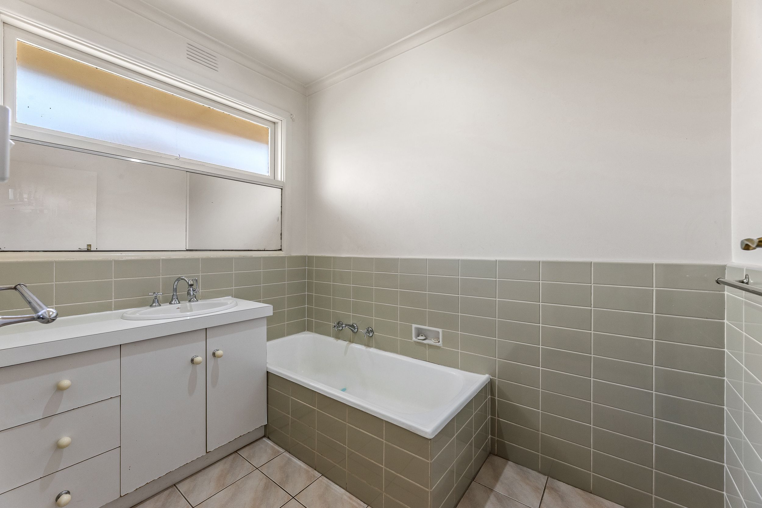 48 Dunoon Street — photo 8 of 9