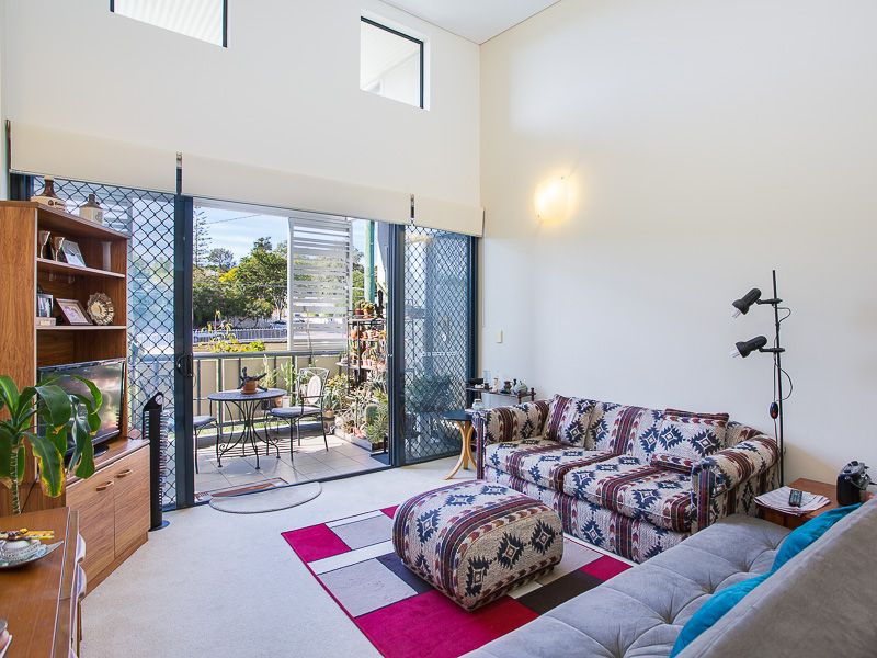 38 Brougham Street, FAIRFIELD QLD 4103