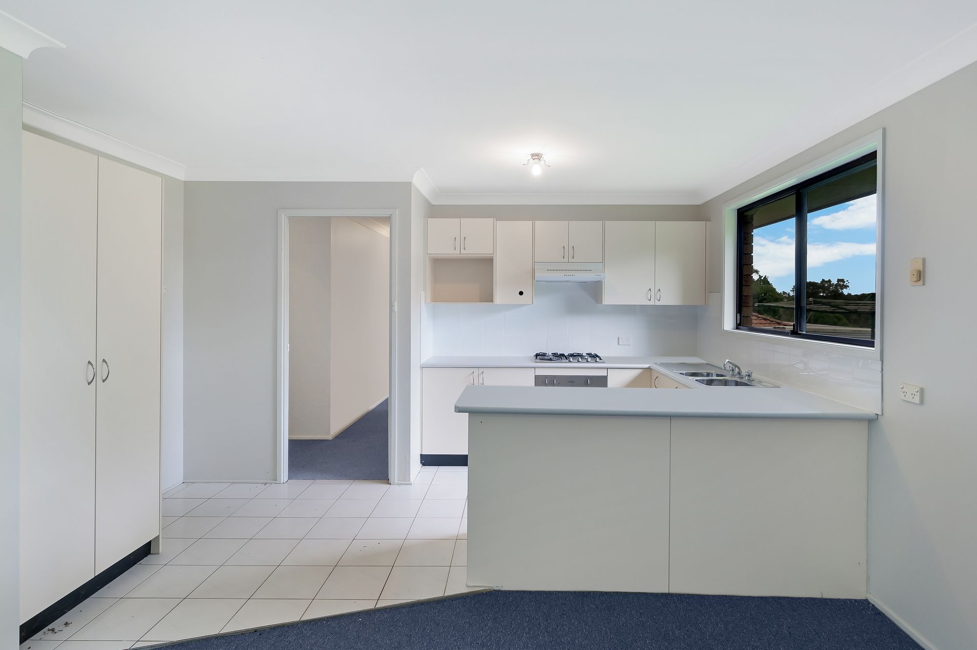 15 Jibbon Place, Woodbine, NSW 2560