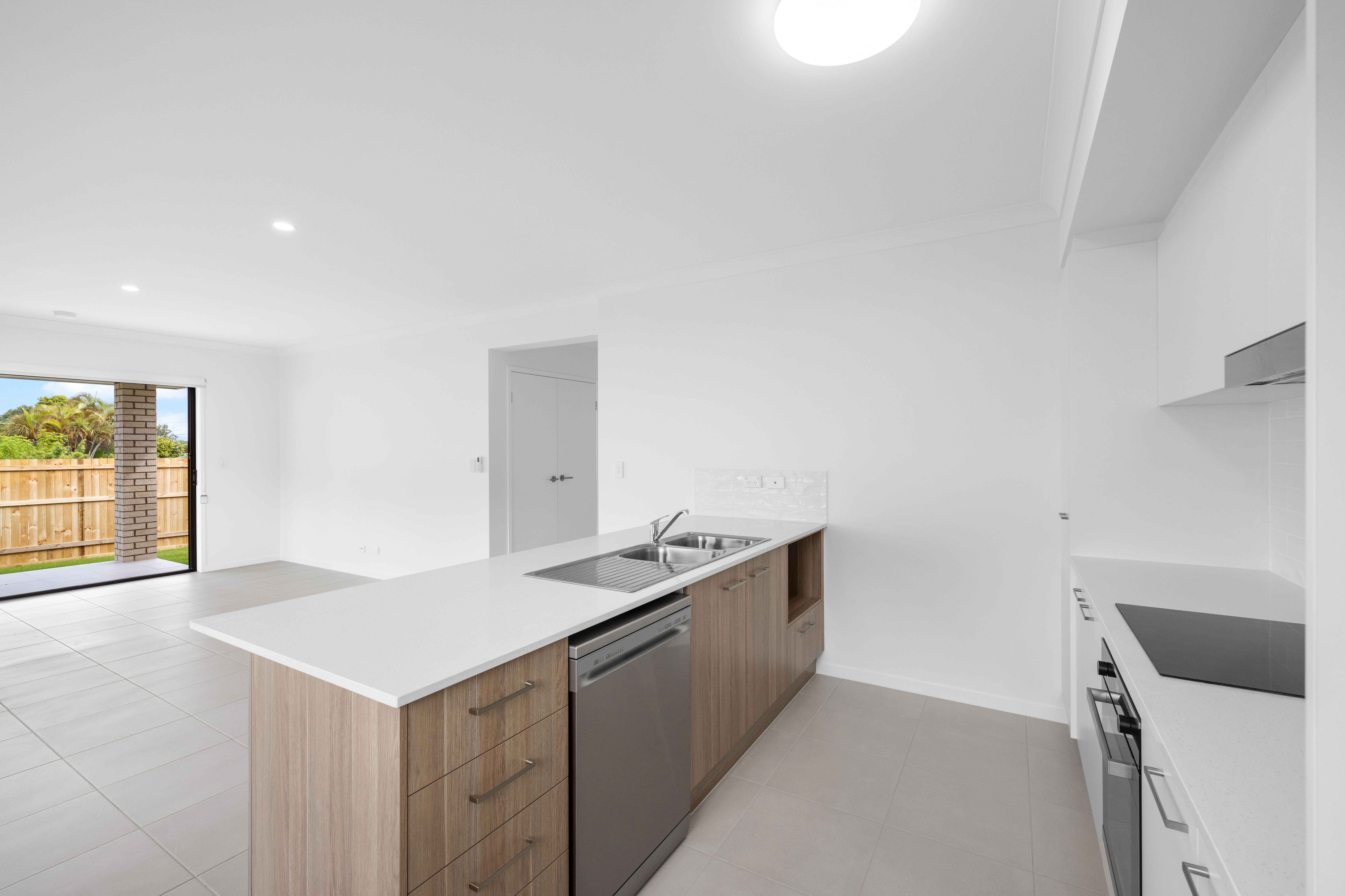 6/2A Diana Street — photo 5 of 13