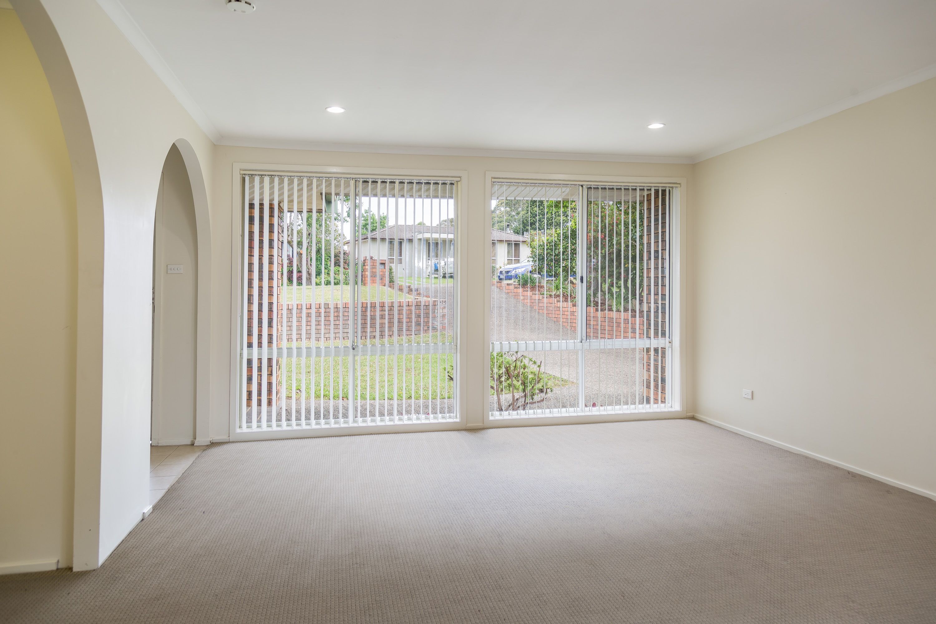 25 Yeovil Drive, Bomaderry, NSW 2541