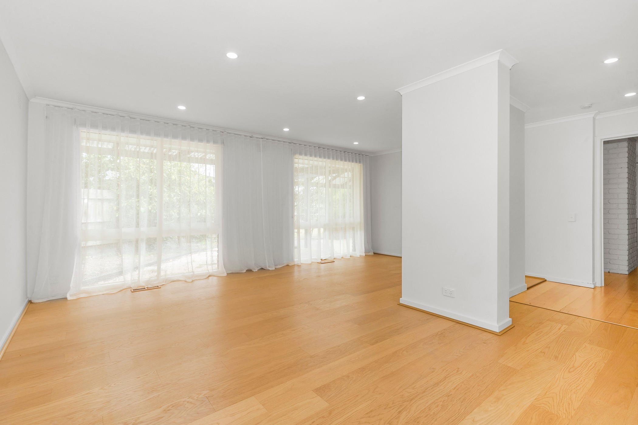 8 Furneaux Court, Frankston, VIC 3199