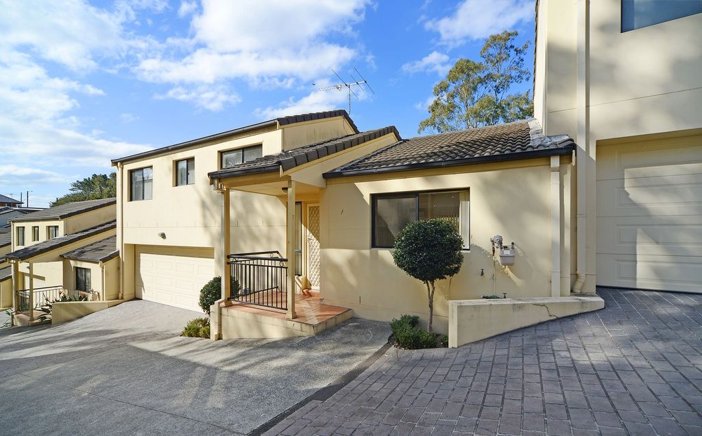 7/15 Woodlawn Avenue — photo from Ray White Dapto & Horsley
