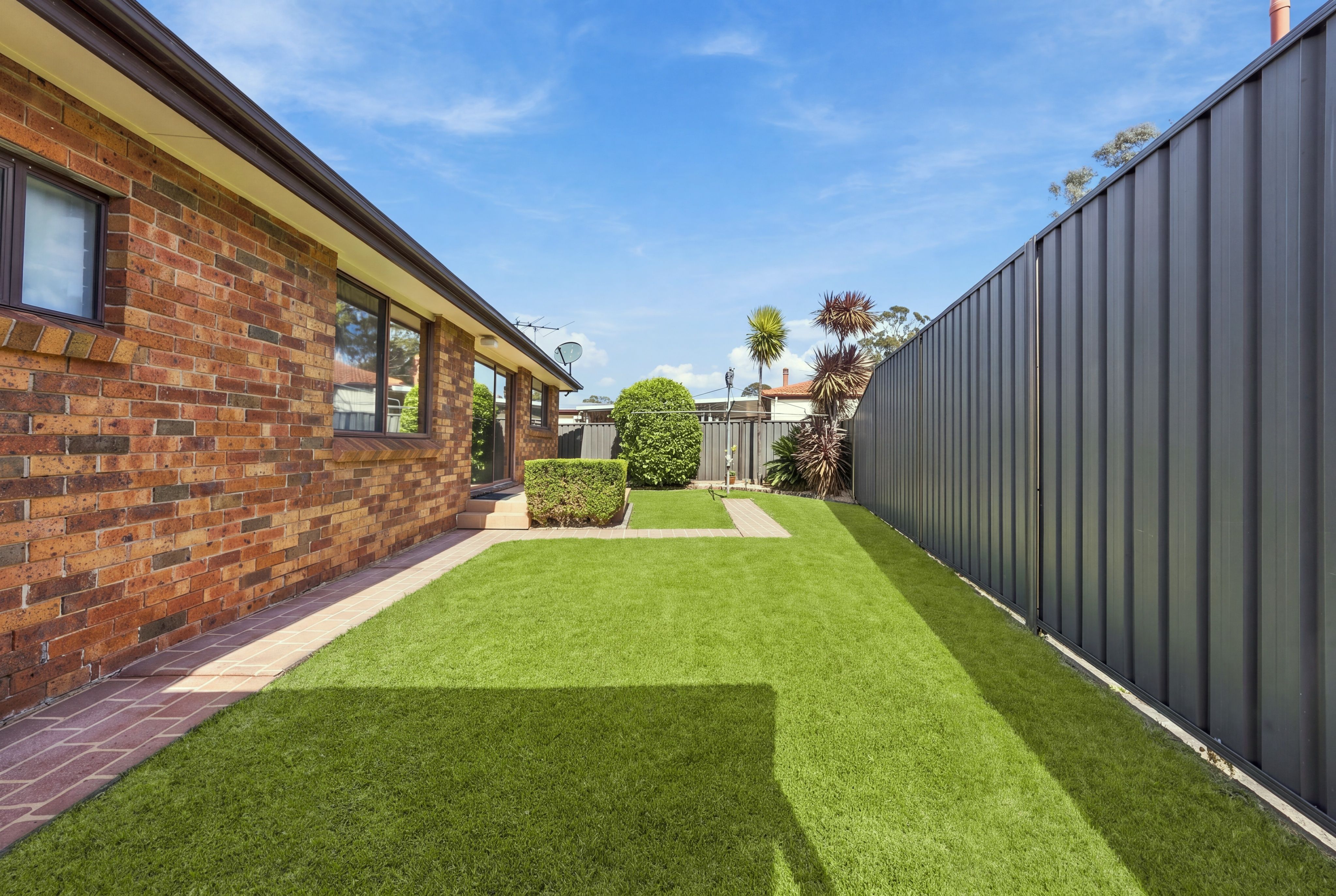 9 Frost Court — photo 14 of 16