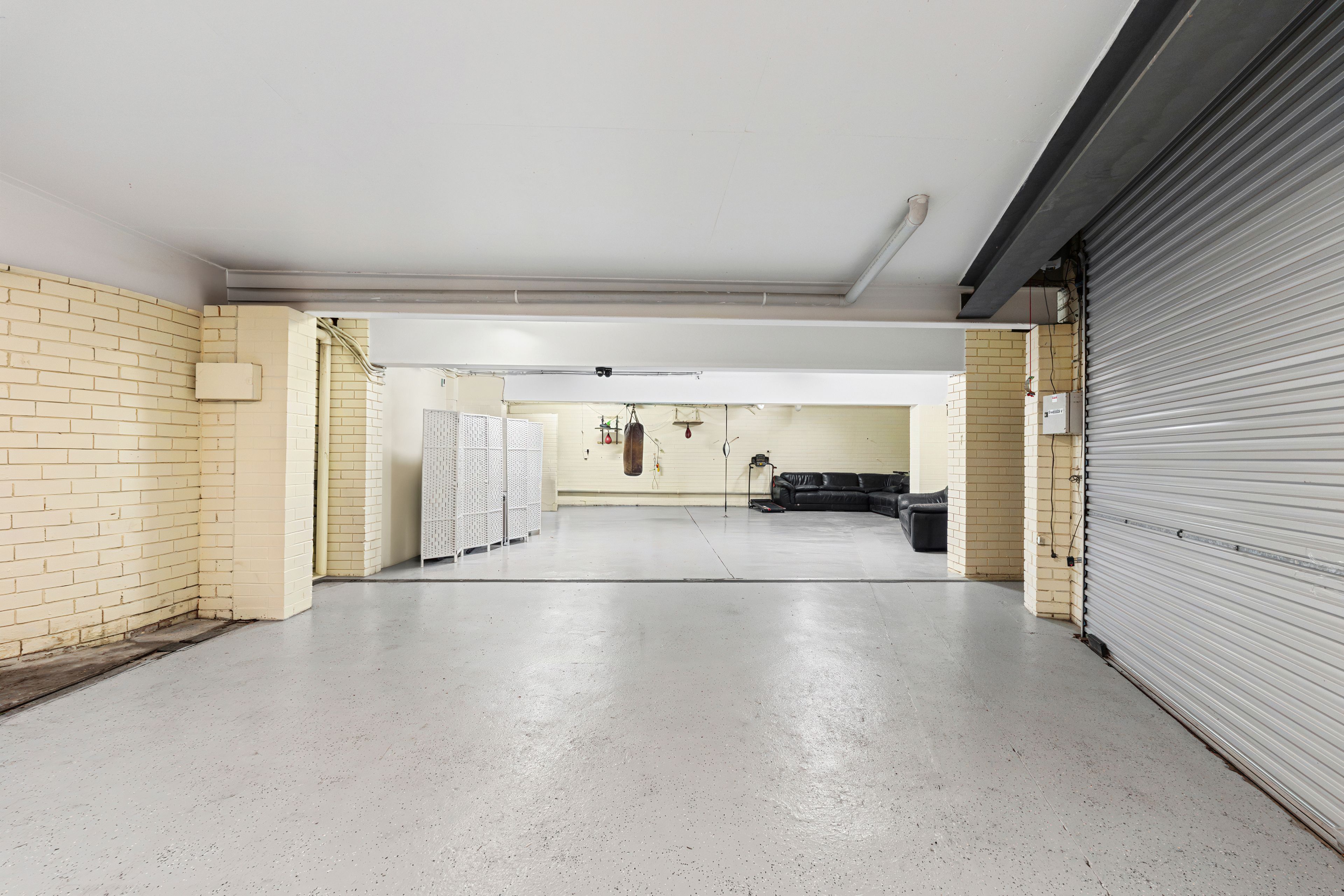 6 Lang Road — photo 19 of 22