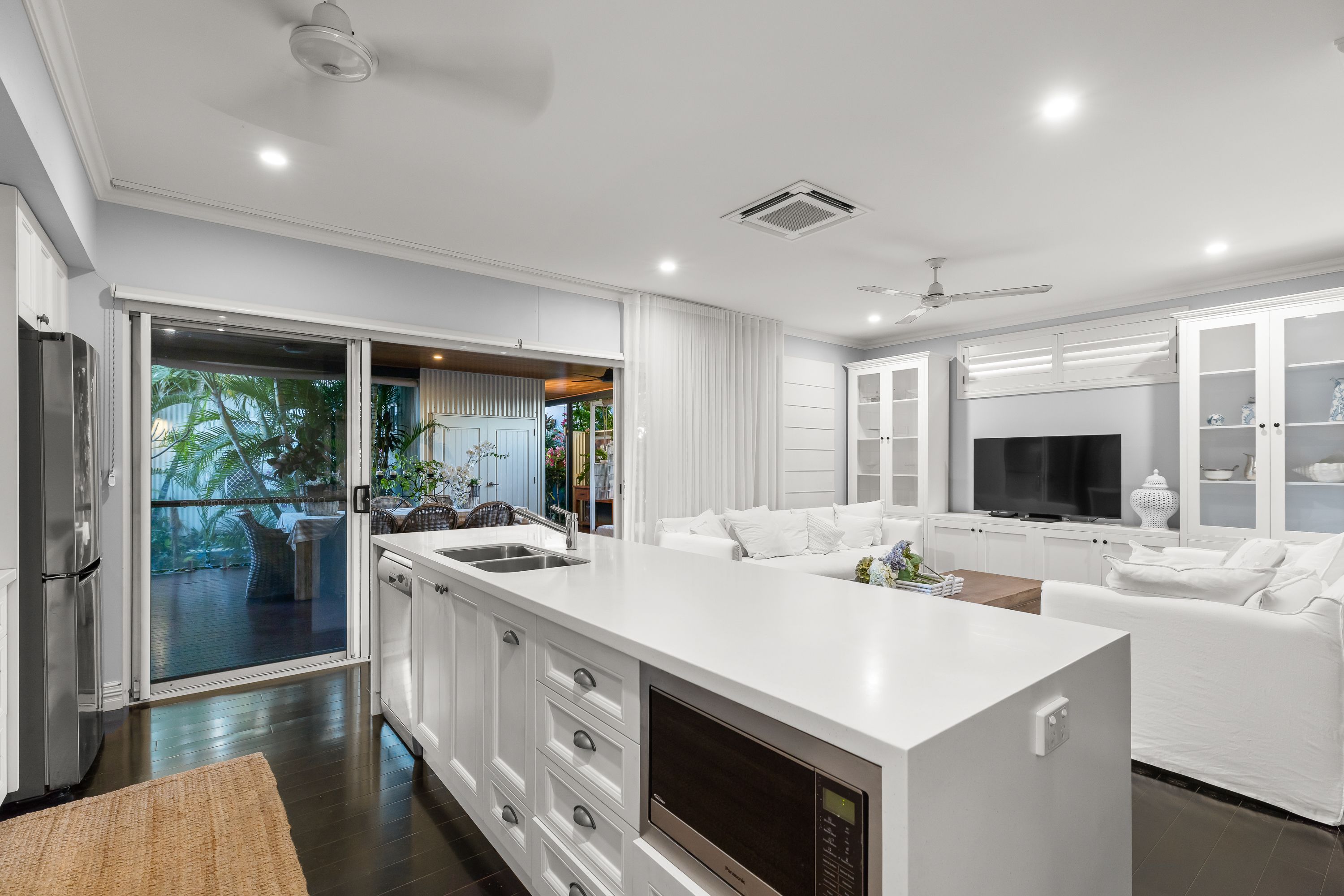 15 Challenor Drive — photo 18 of 30