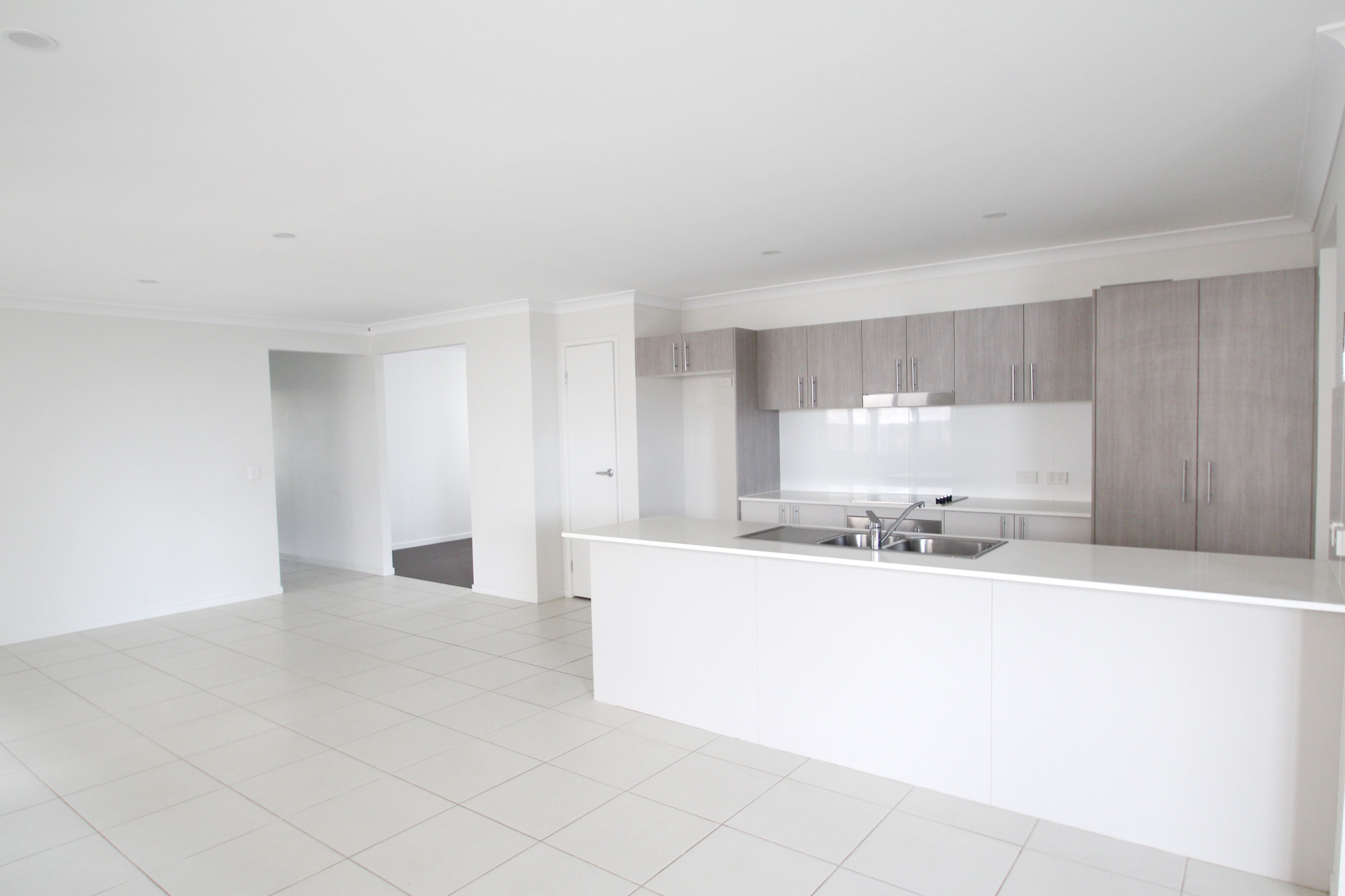 9 Serene Crescent, Springfield Lakes, QLD 4300