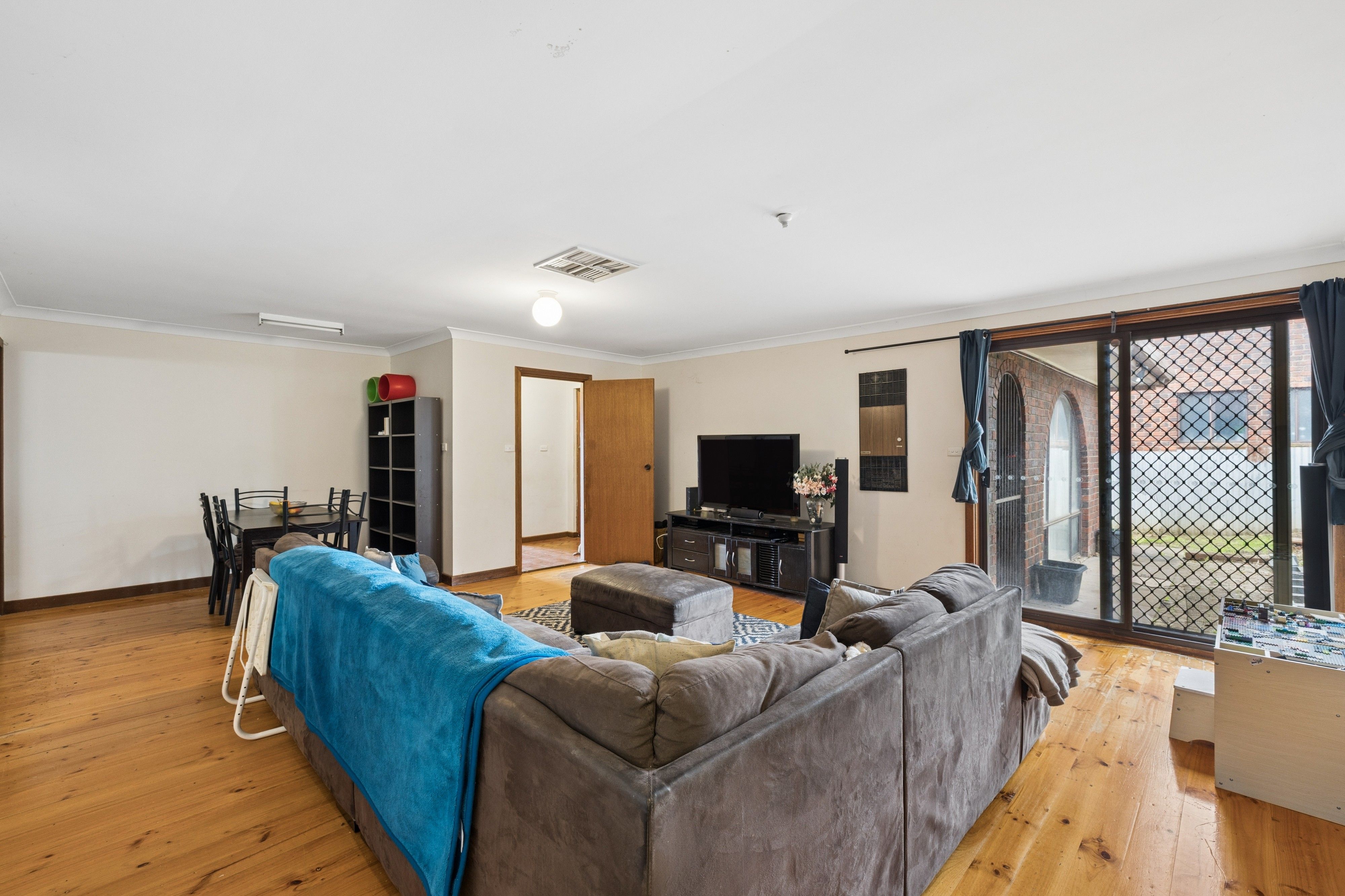 18 Oliver Street — photo 15 of 30