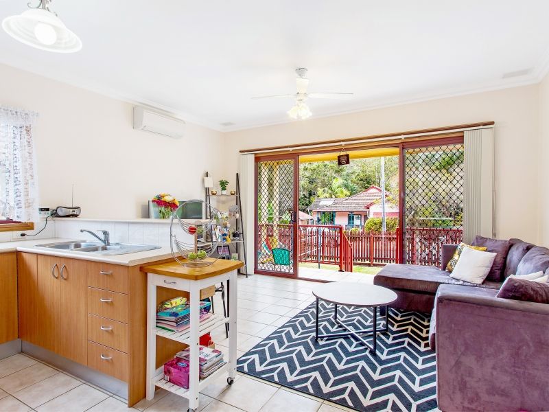 1/ 72-74 Parkes Street, Helensburgh, NSW 2508