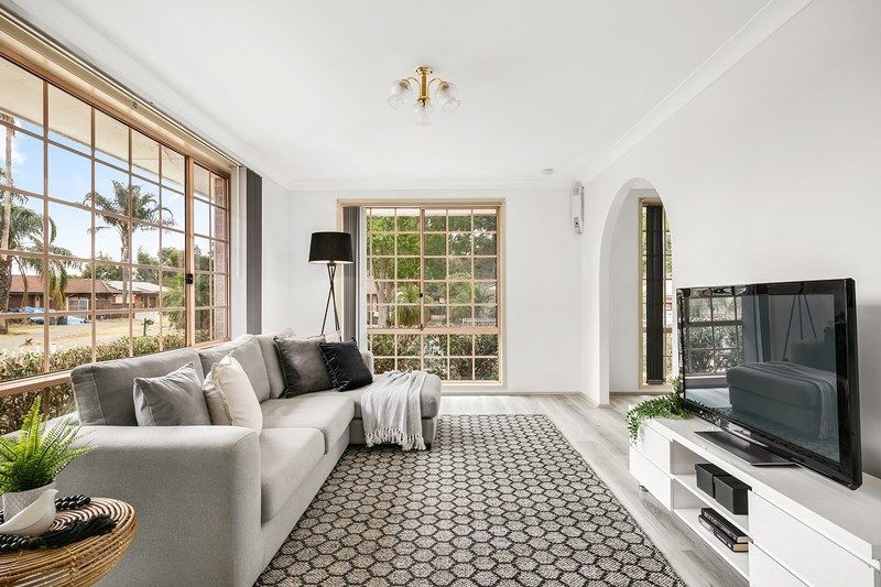 11 Dillon Place, Oakhurst, NSW