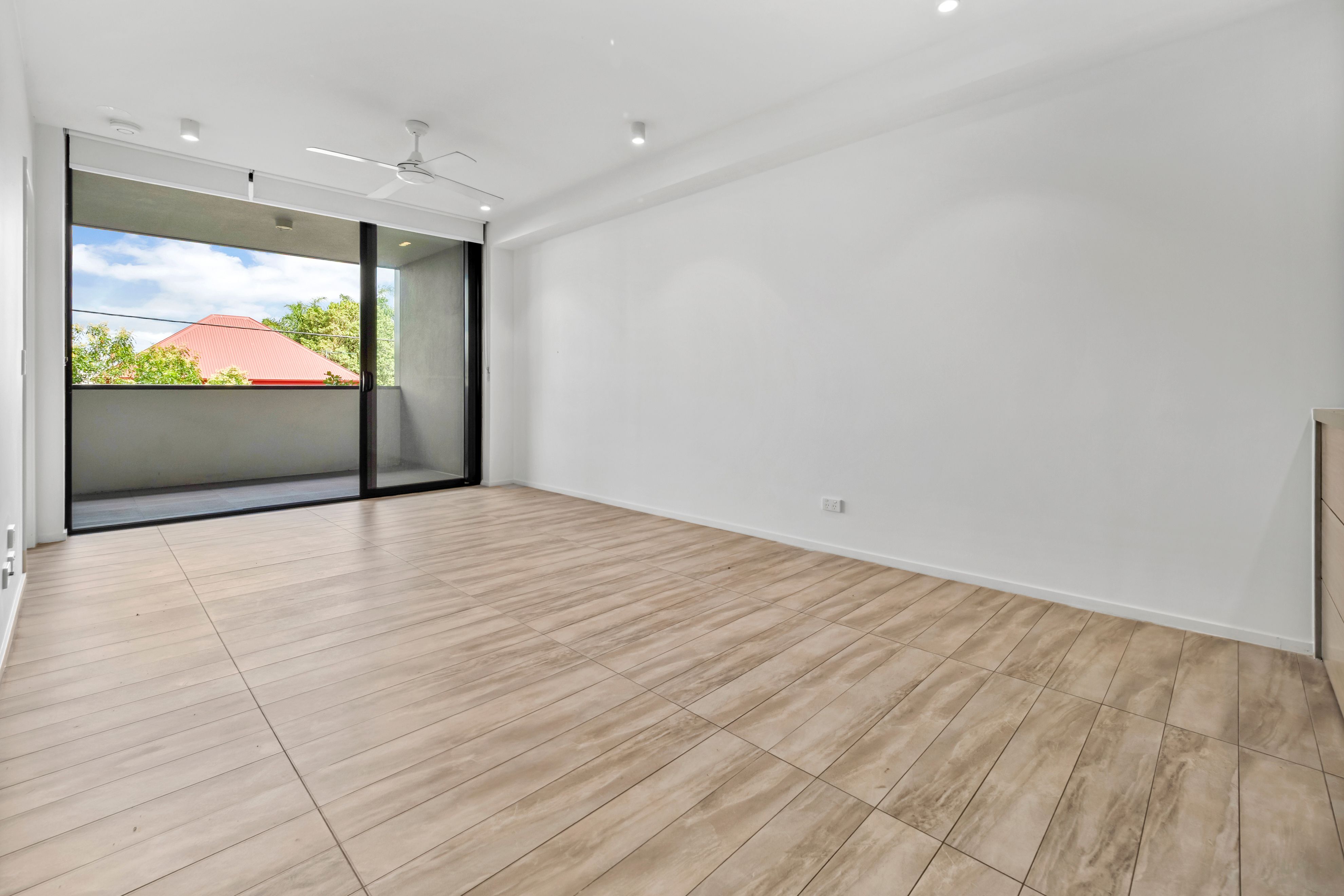 203/36 Anglesey Street — photo 5 of 23
