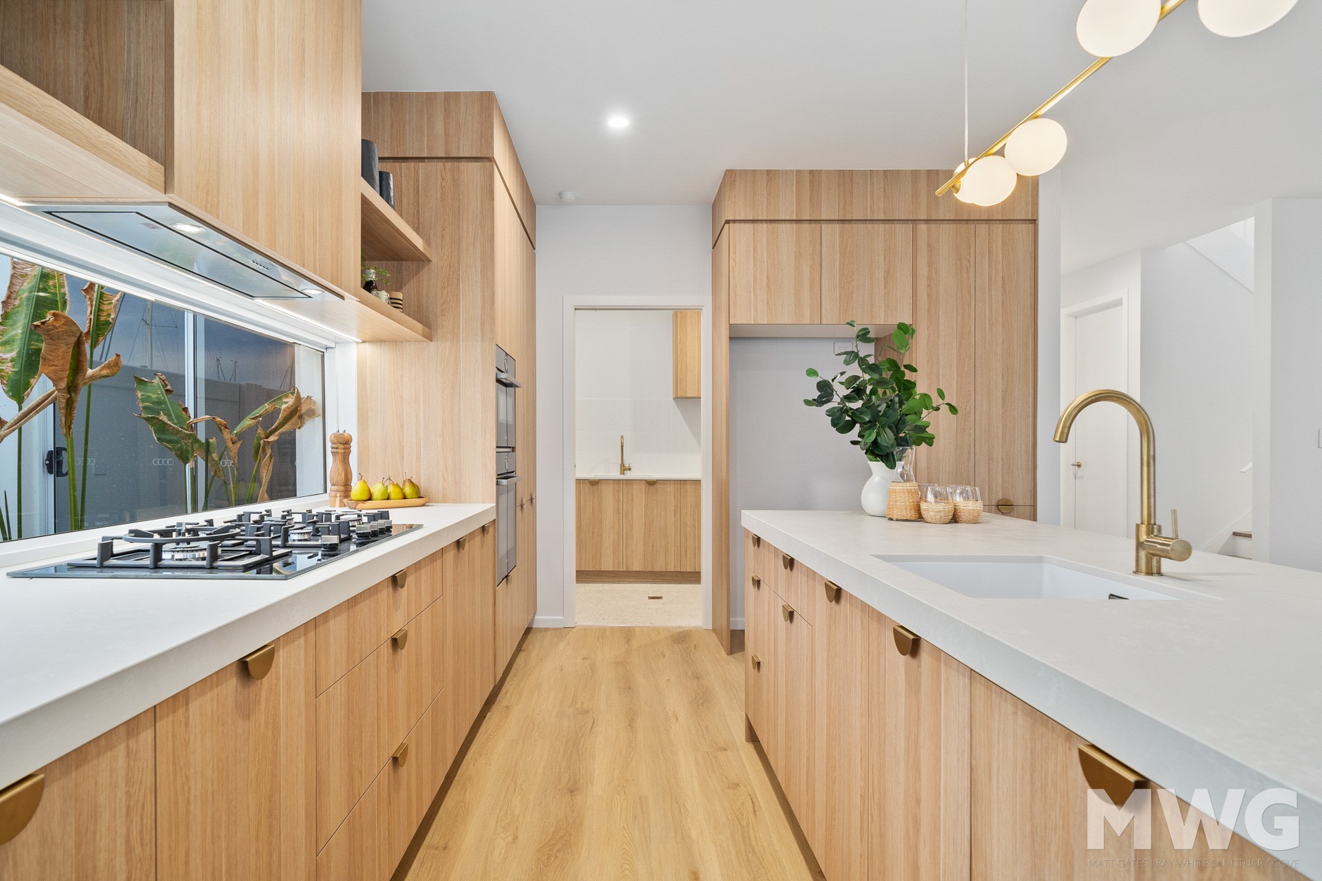 8981 The Point Circuit, Sanctuary Cove, QLD 4212