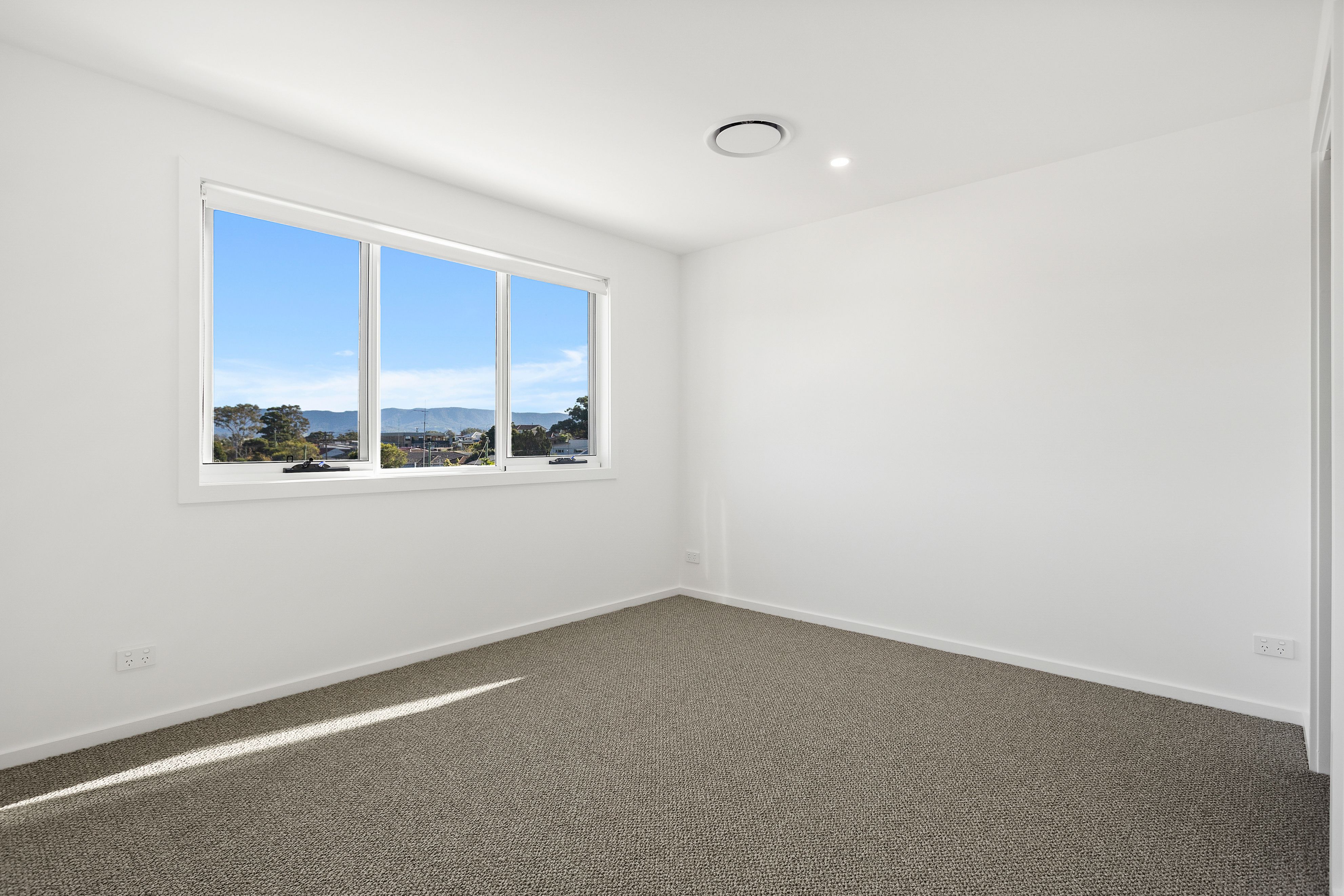 3/7 Hopetoun Street — photo 4 of 5