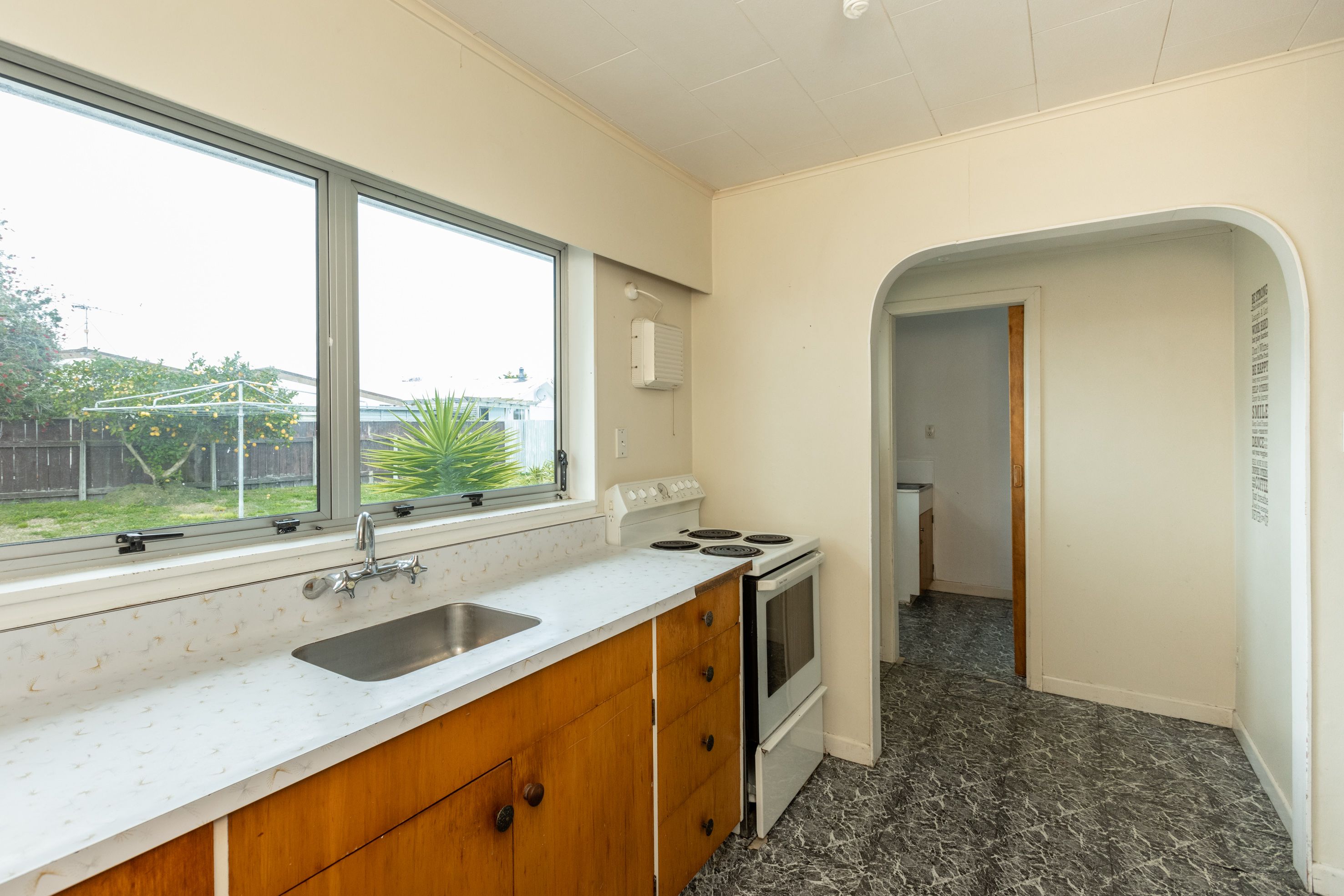 31 Sutherland Street, Tamatea, Napier City