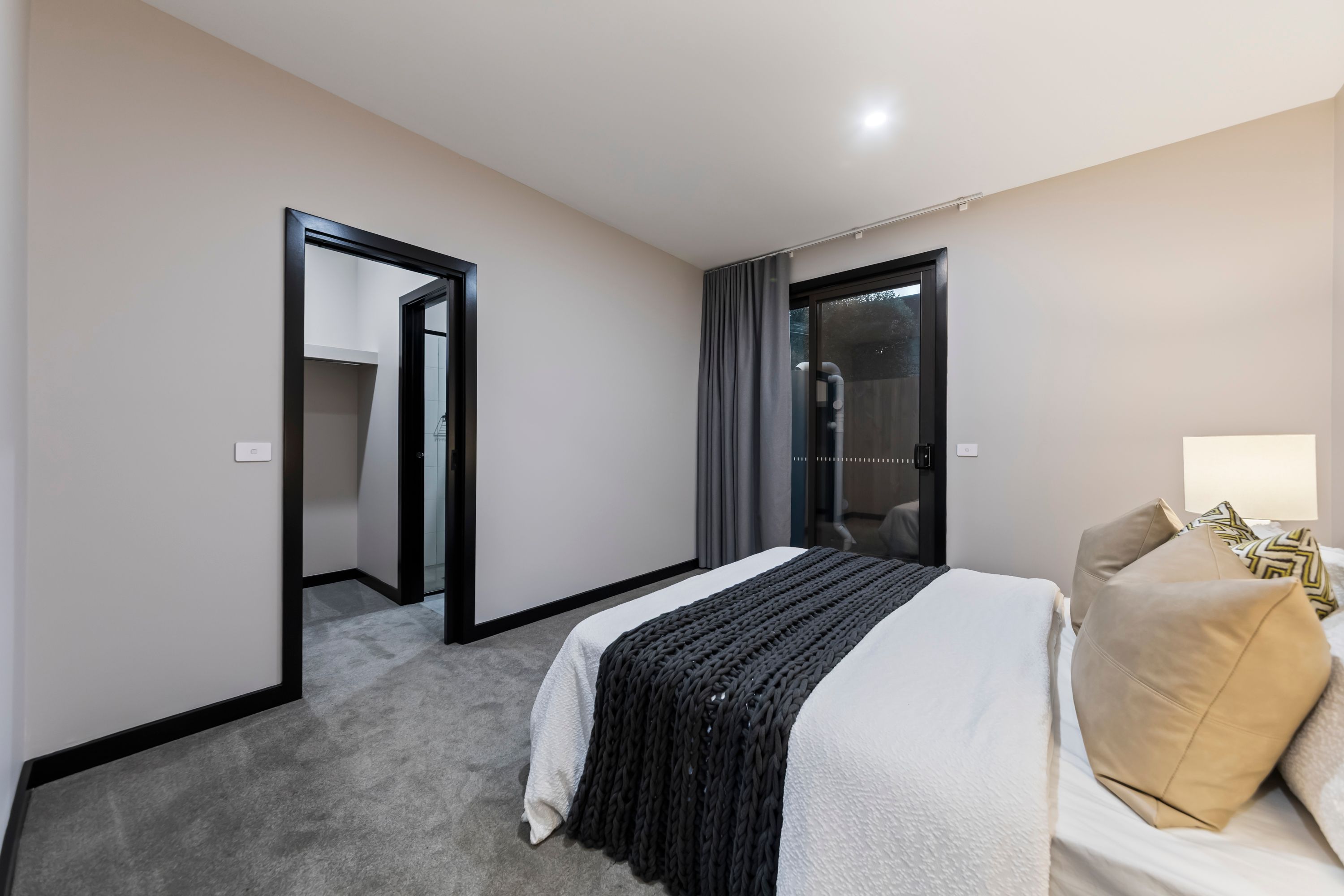 9 Hailstone Court — photo 13 of 26