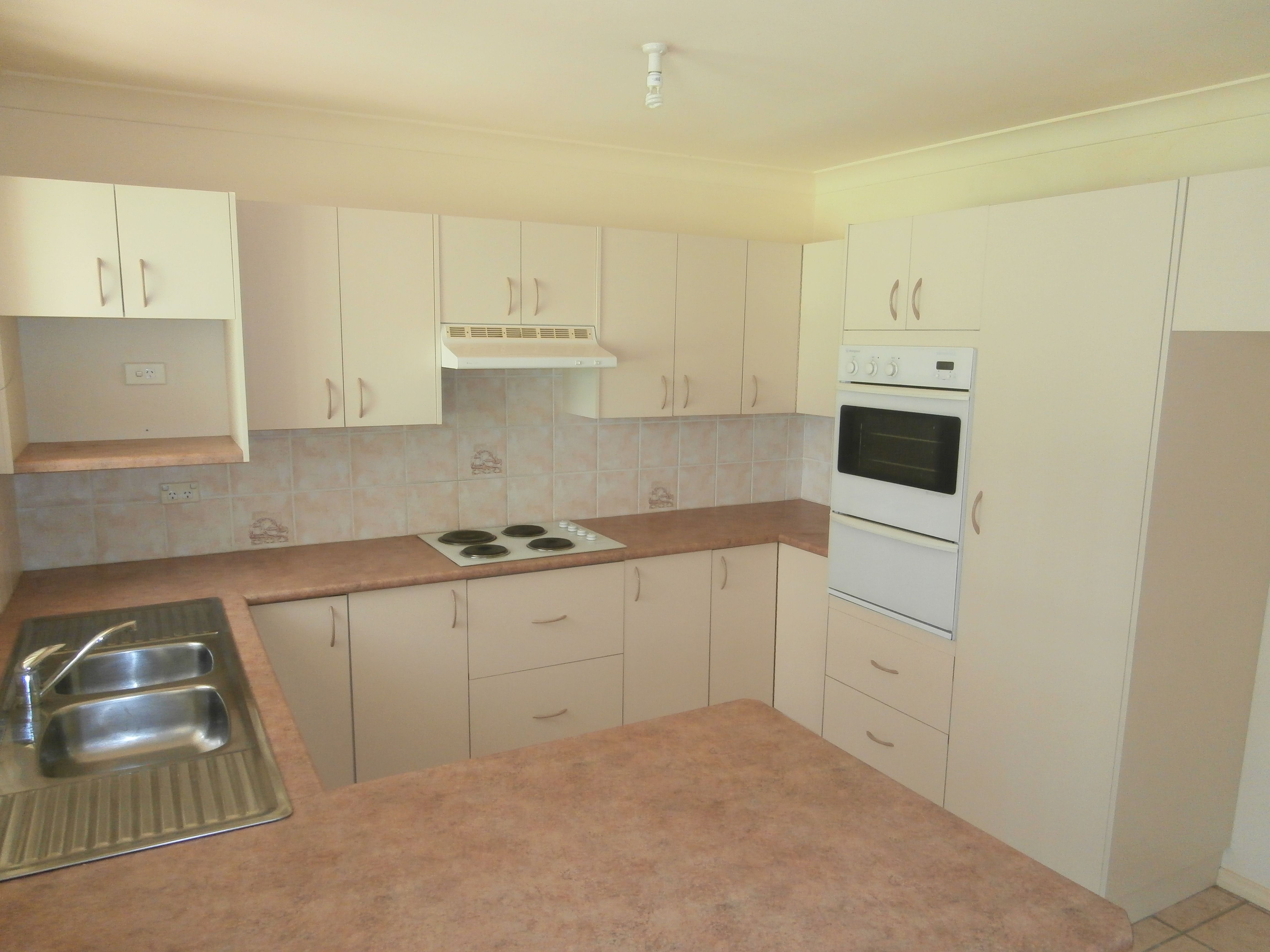 17 Asteria Street, Worrigee, NSW 2540