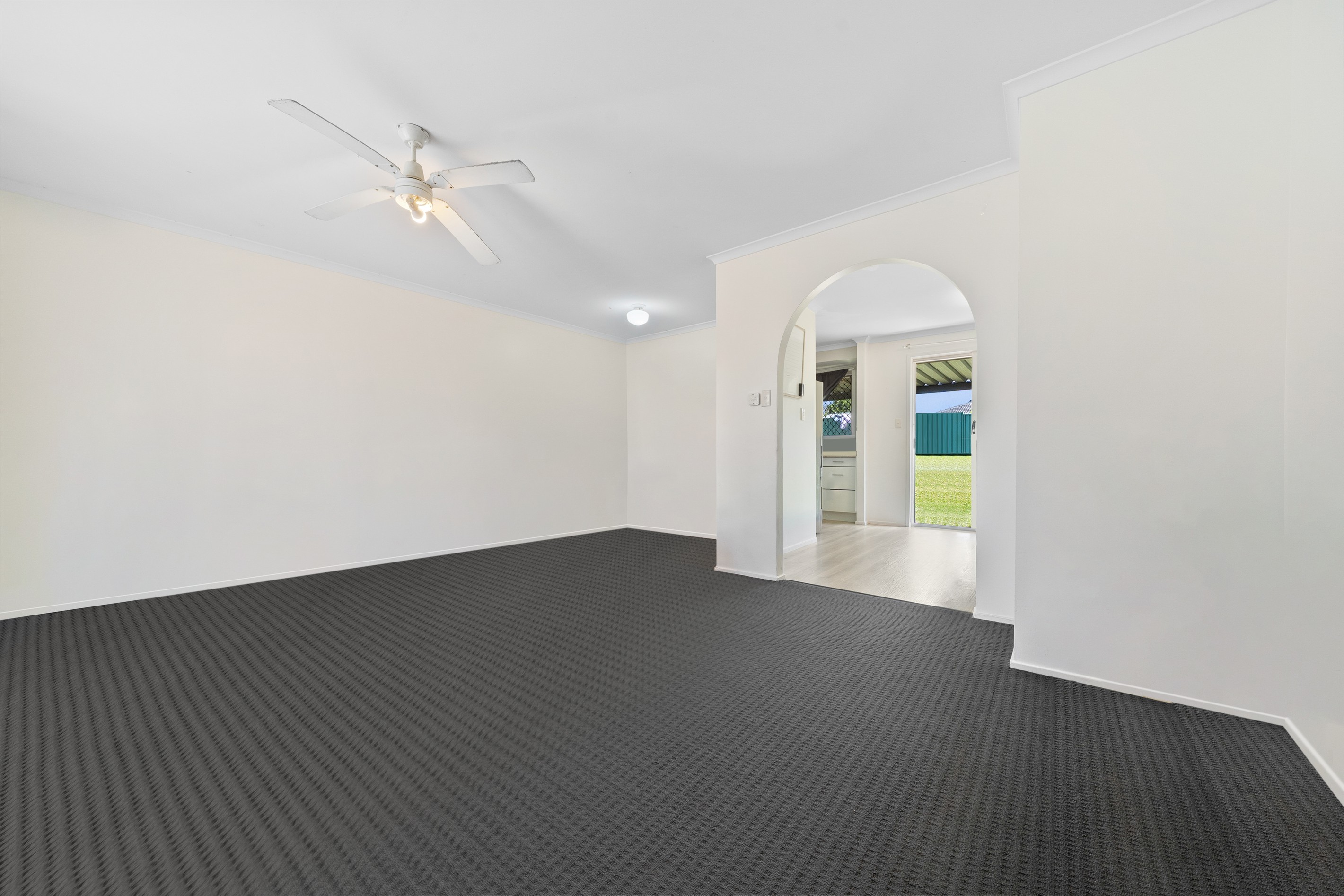10 Hughes Street, Browns Plains, QLD 4118
