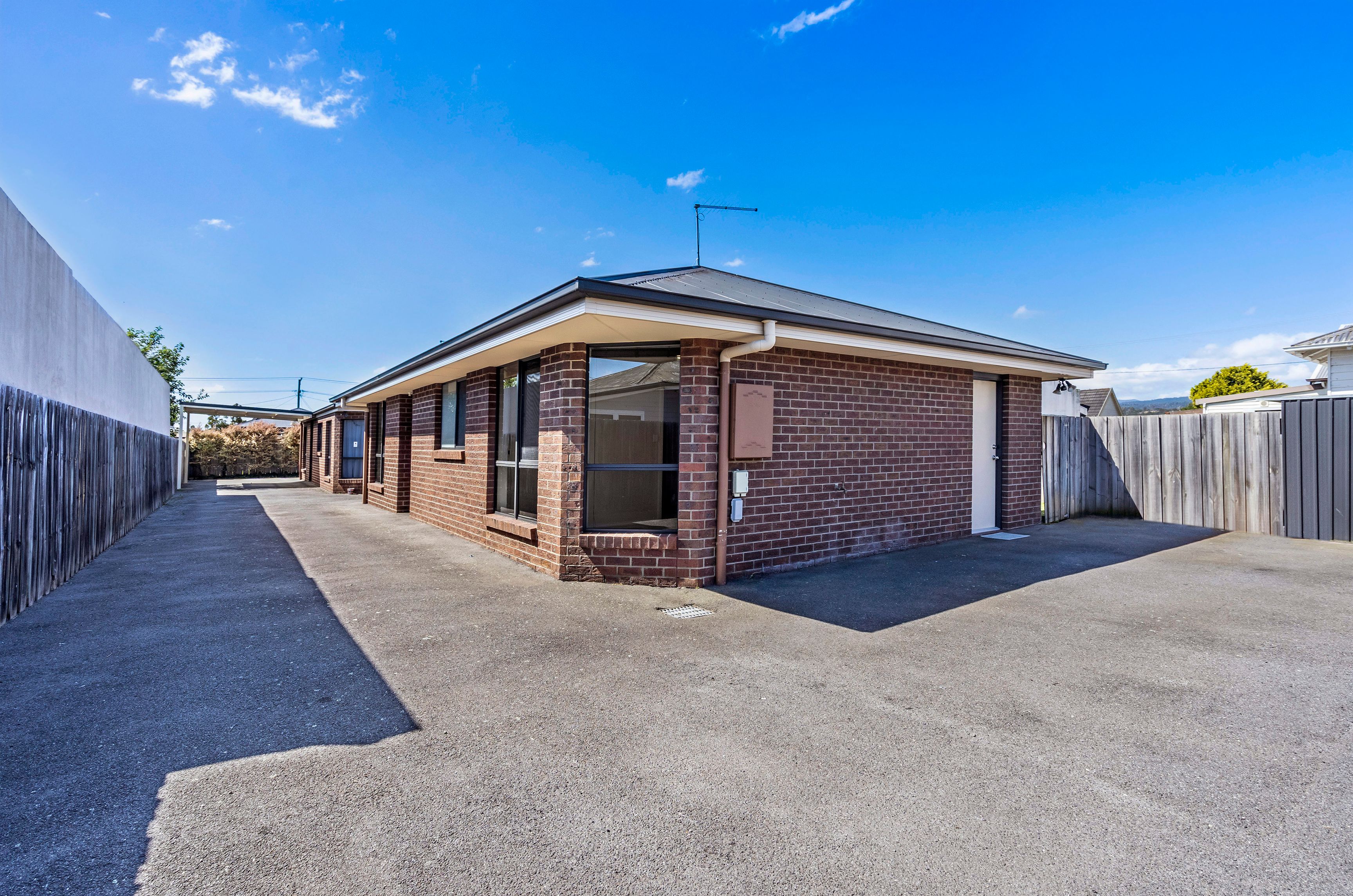 2/30 Joffre Street, Mowbray TAS 7248