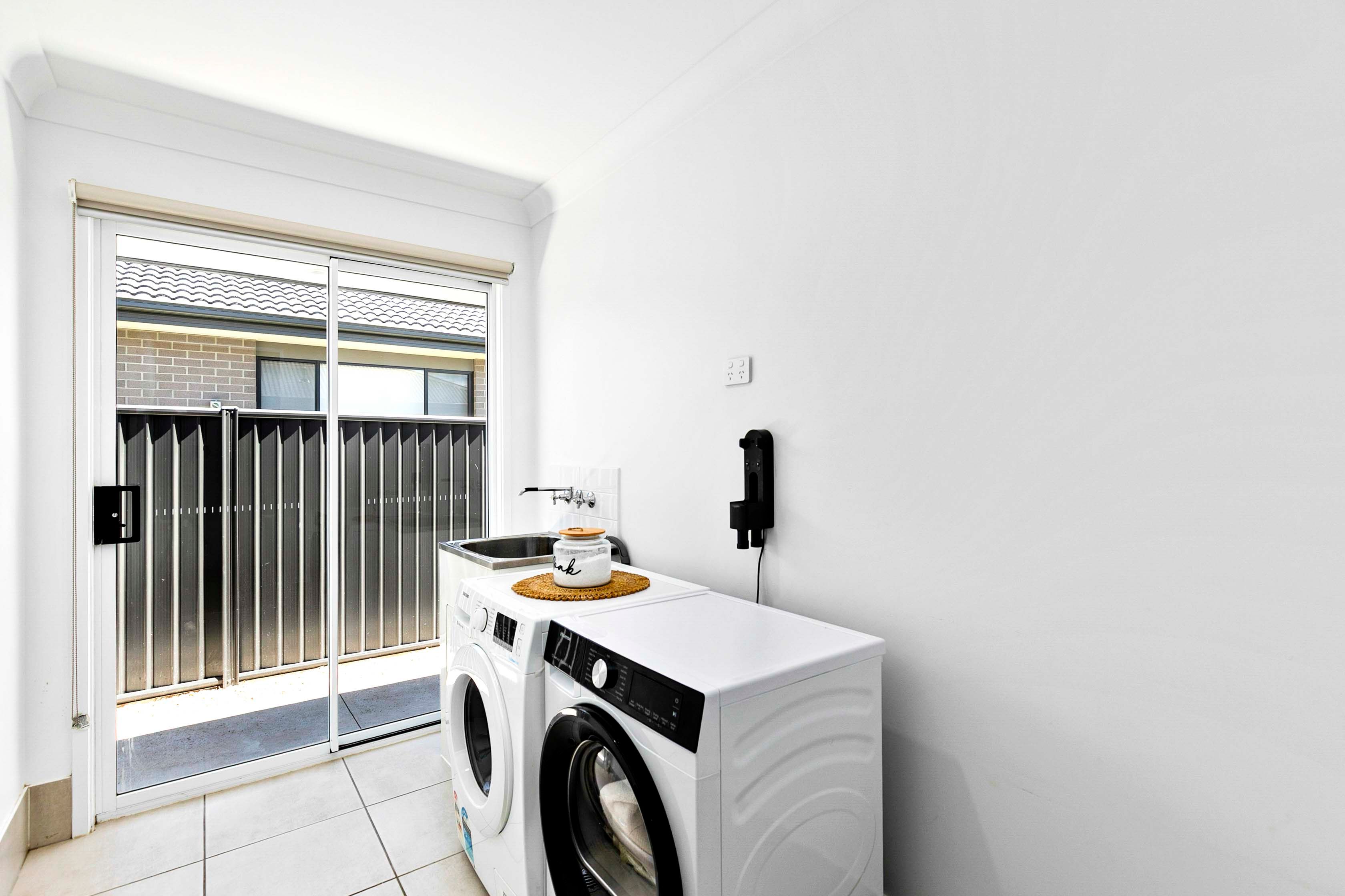 27 Waugh Street — photo 18 of 27