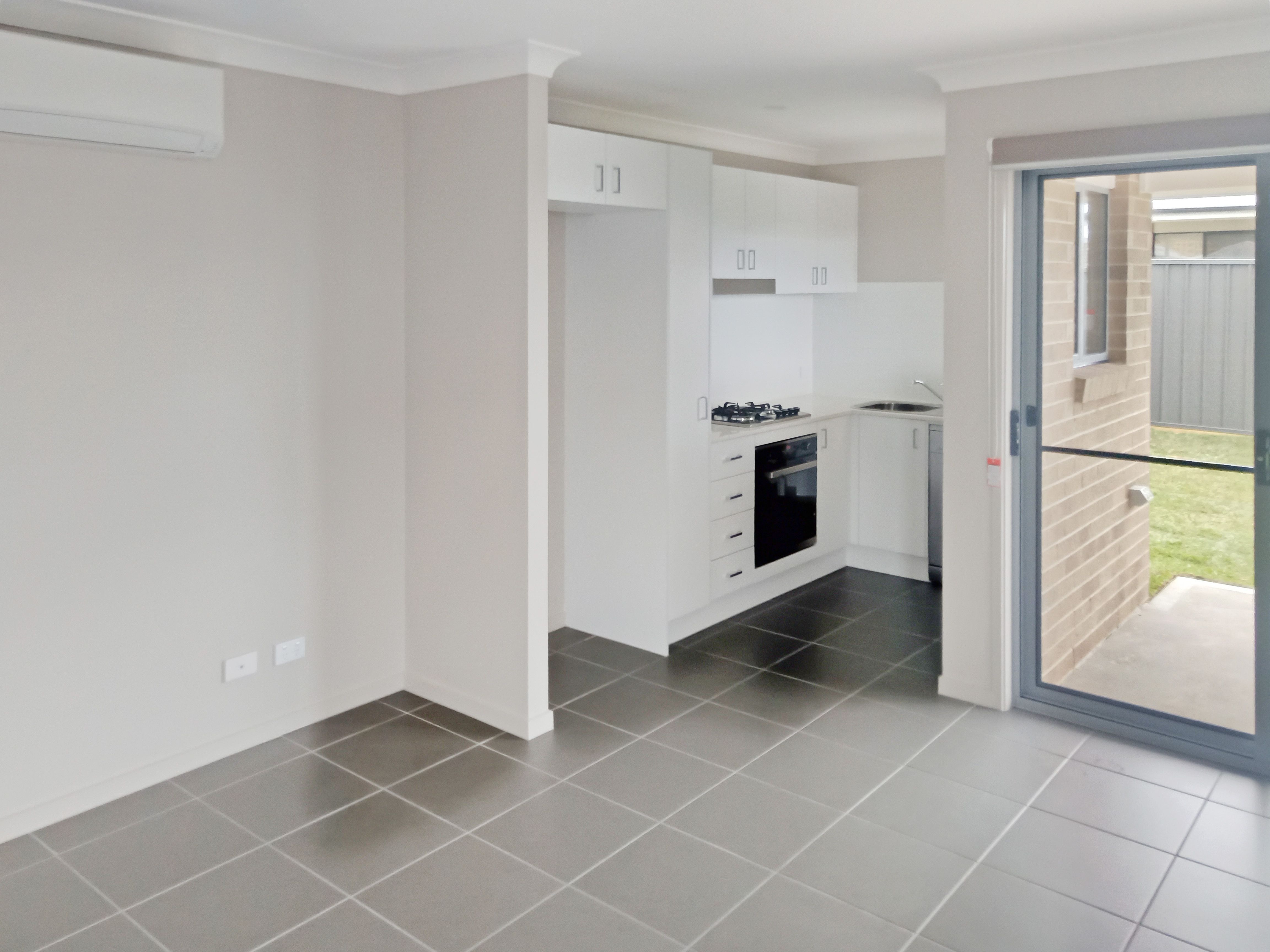 2/20 Westgate Avenue, Thornton, NSW 2322