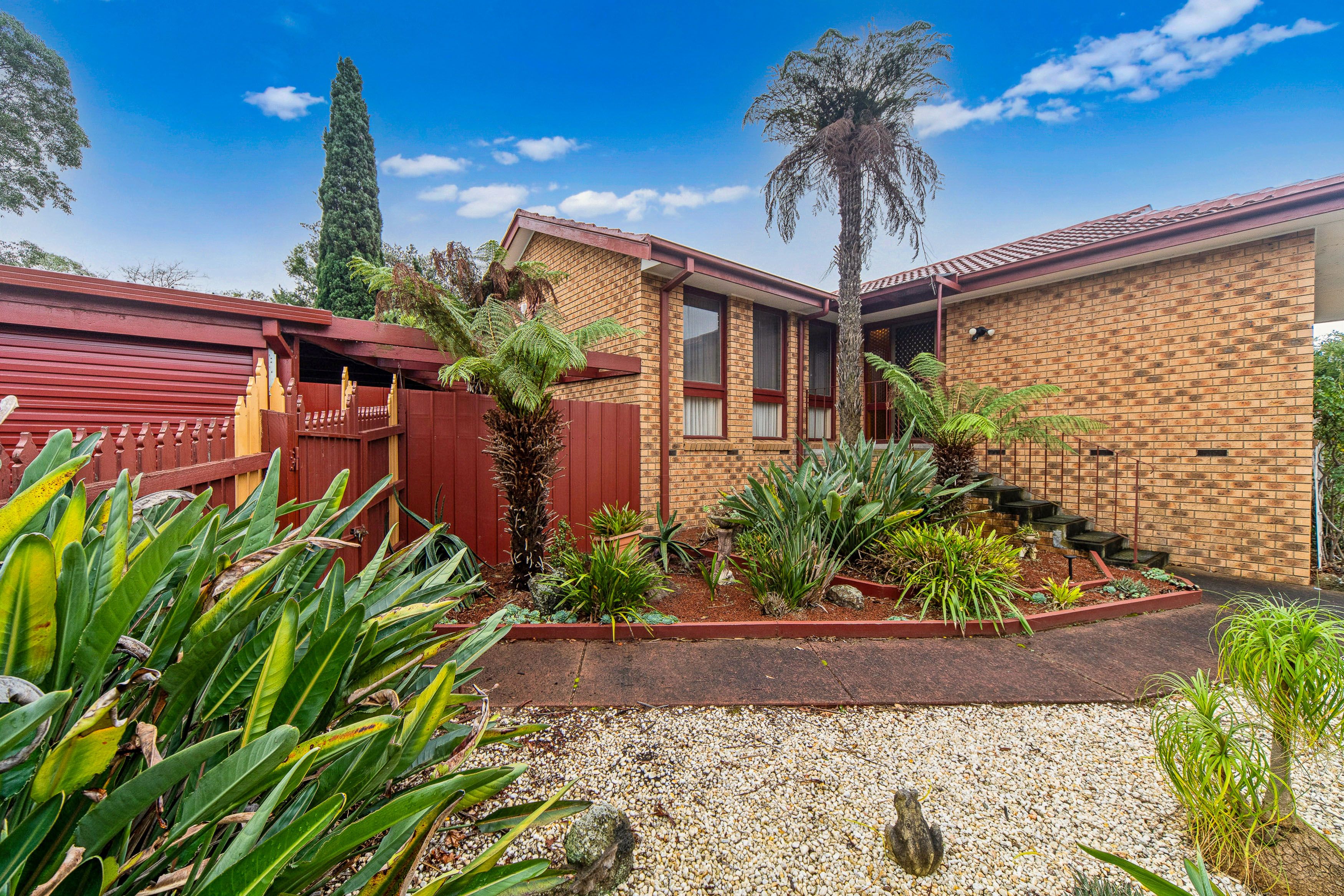 19 Dunsterville Crescent — photo from Ray White Frankston