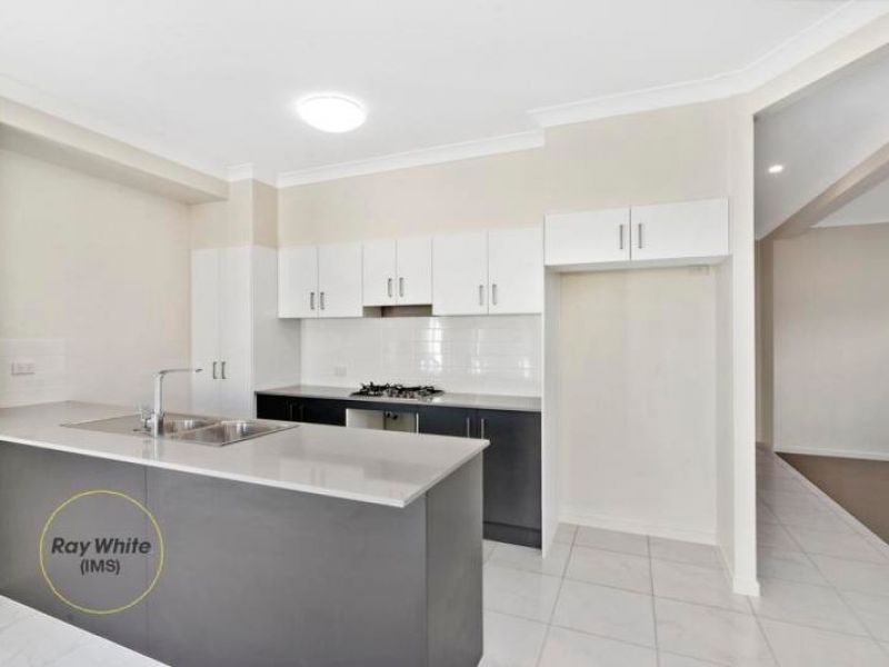 16 Stinson Circuit, Coomera, QLD 4209