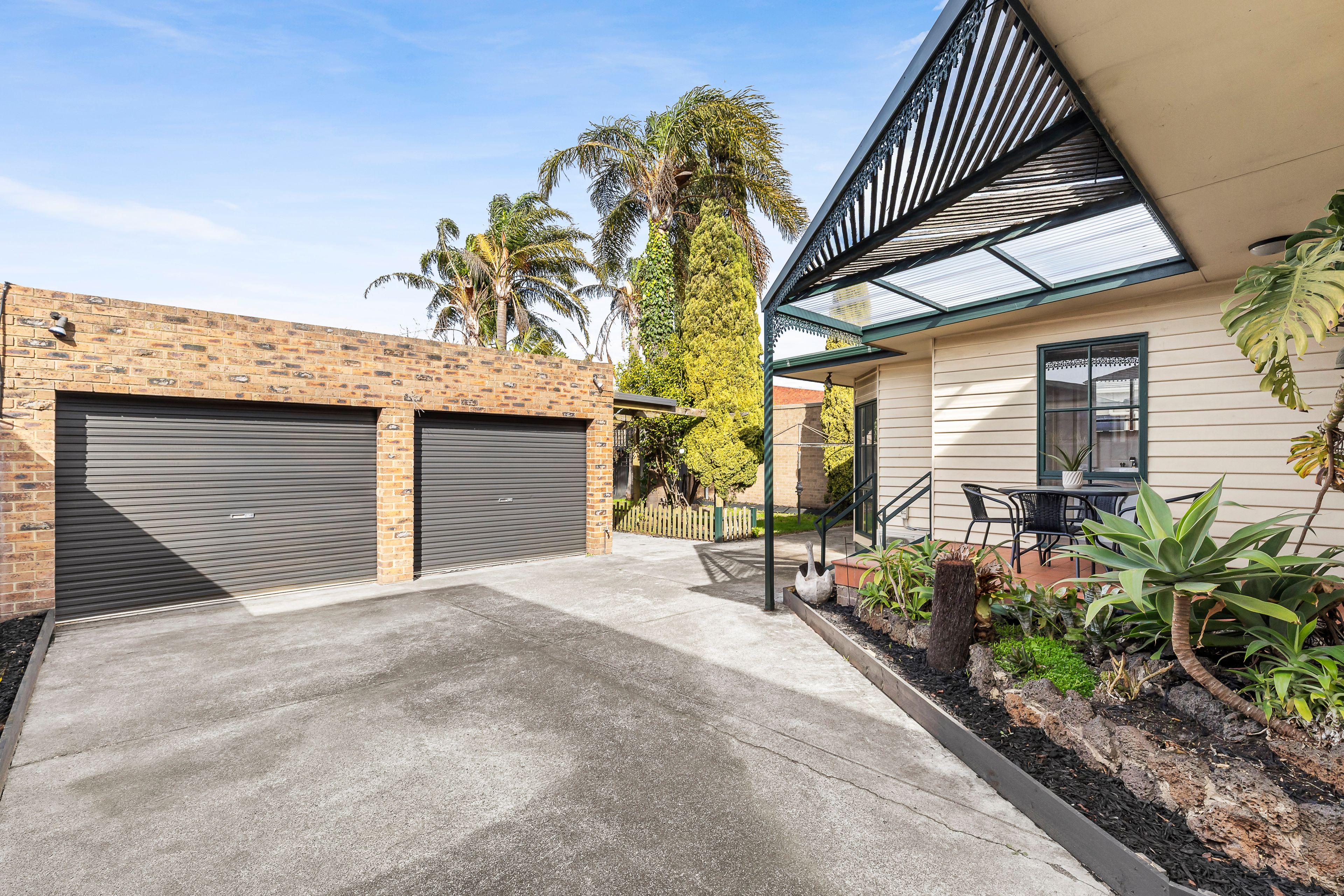 344 Huntingdale Road — photo 10 of 10