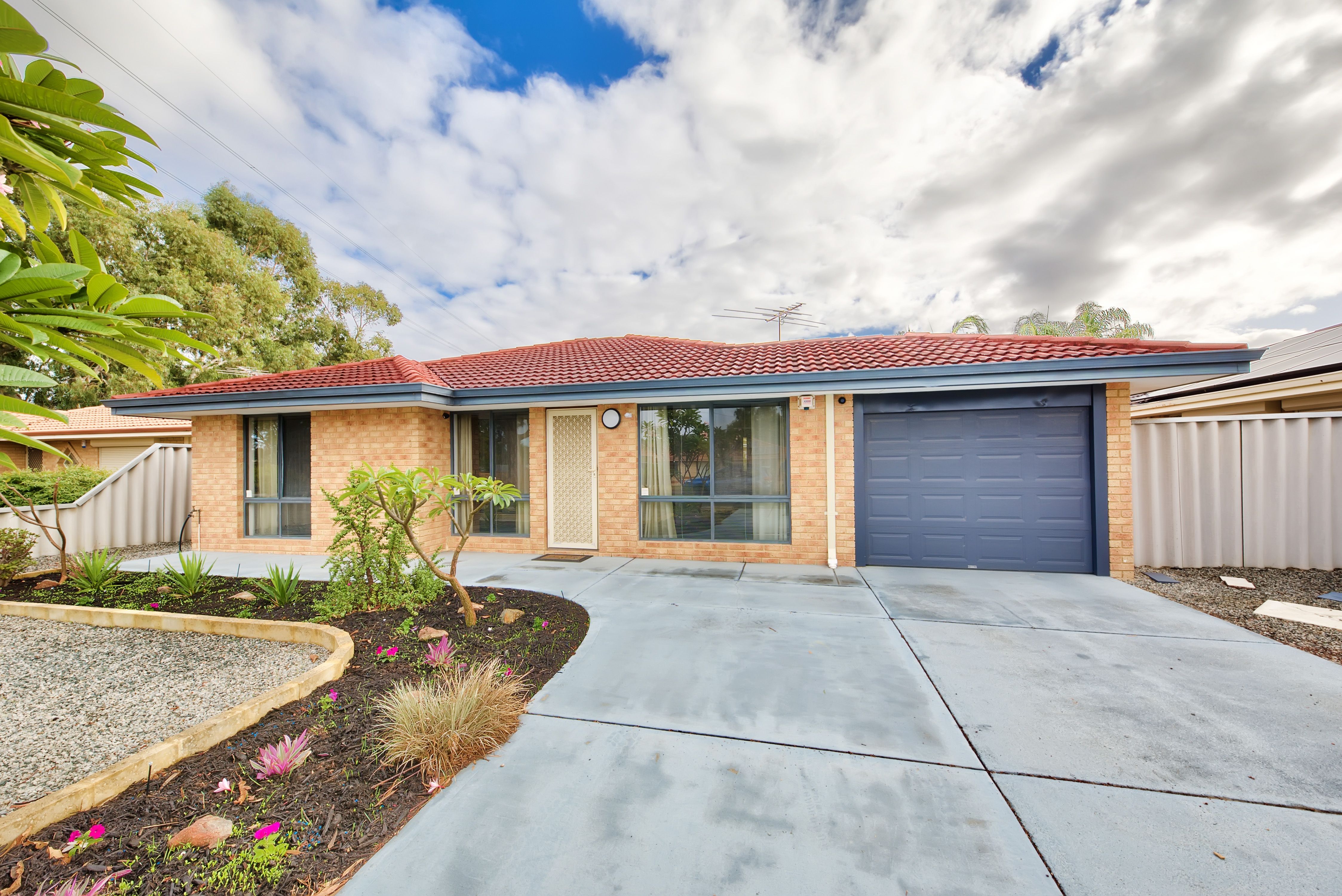 32 Borah Court, Caversham, WA 6055