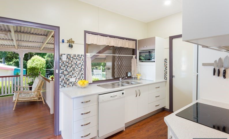 28 Merewether Street, Corinda, QLD 4075