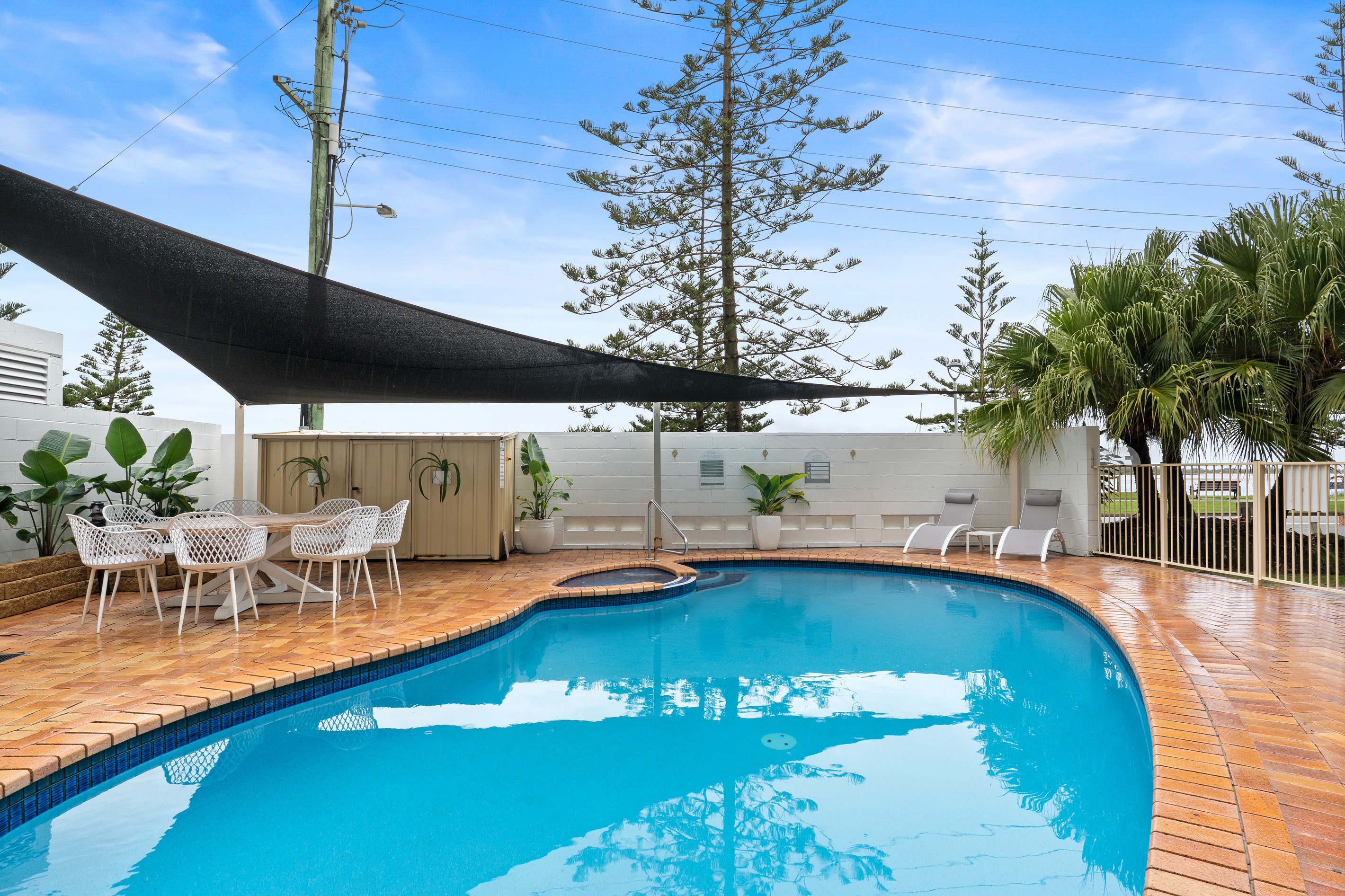 16/418 Marine Parade, Biggera Waters, QLD 4216