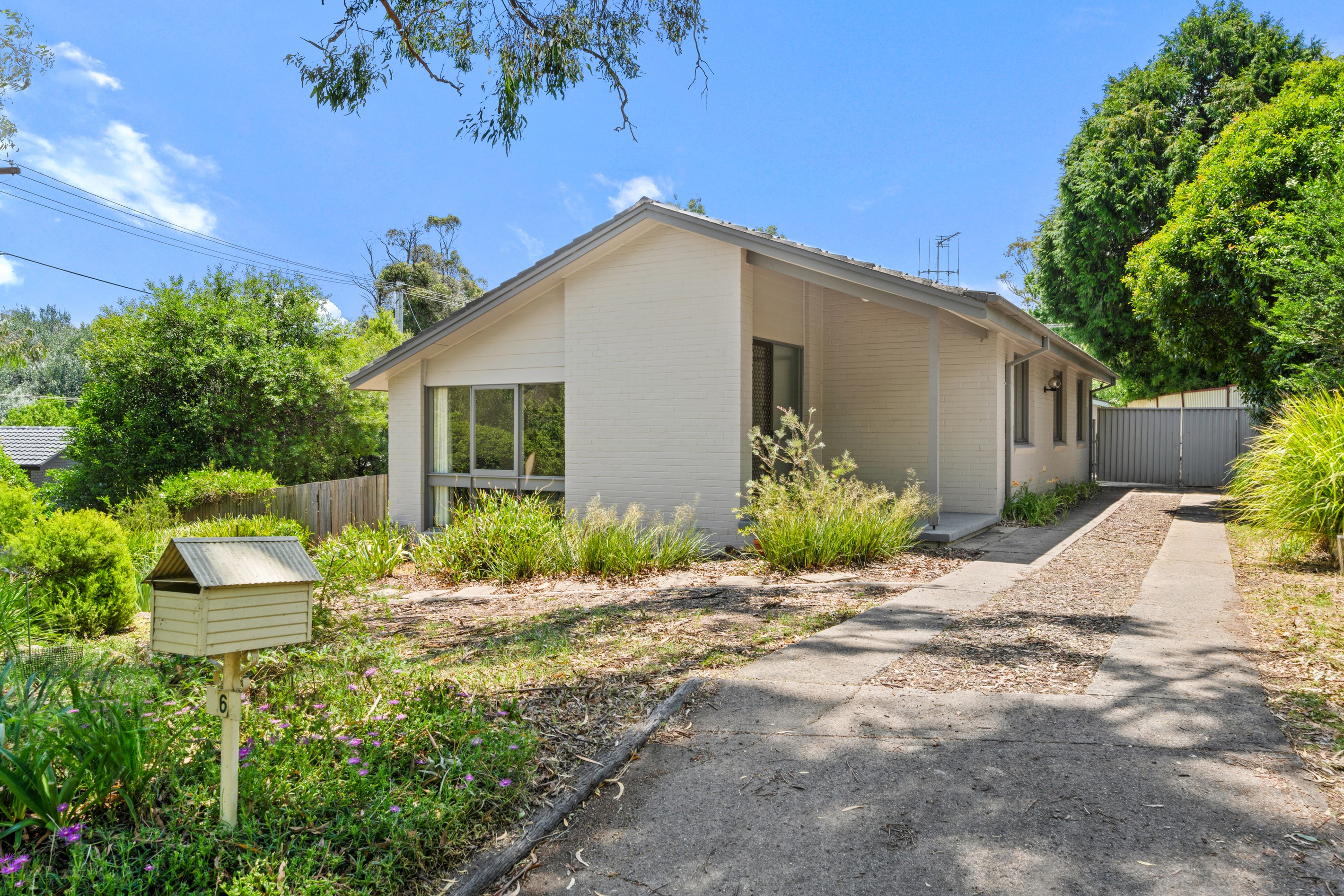 6 Berne Crescent, Macgregor, ACT 2615