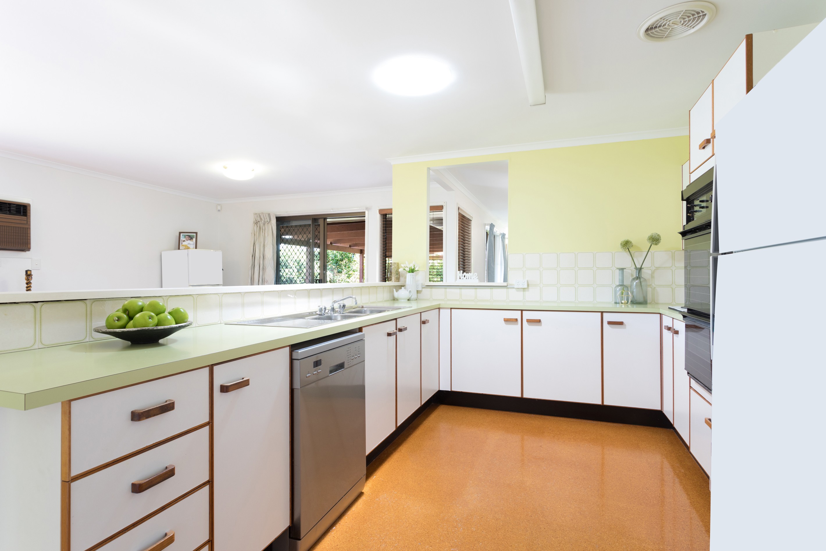 6 Tutoko Court, Aspley, QLD 4034
