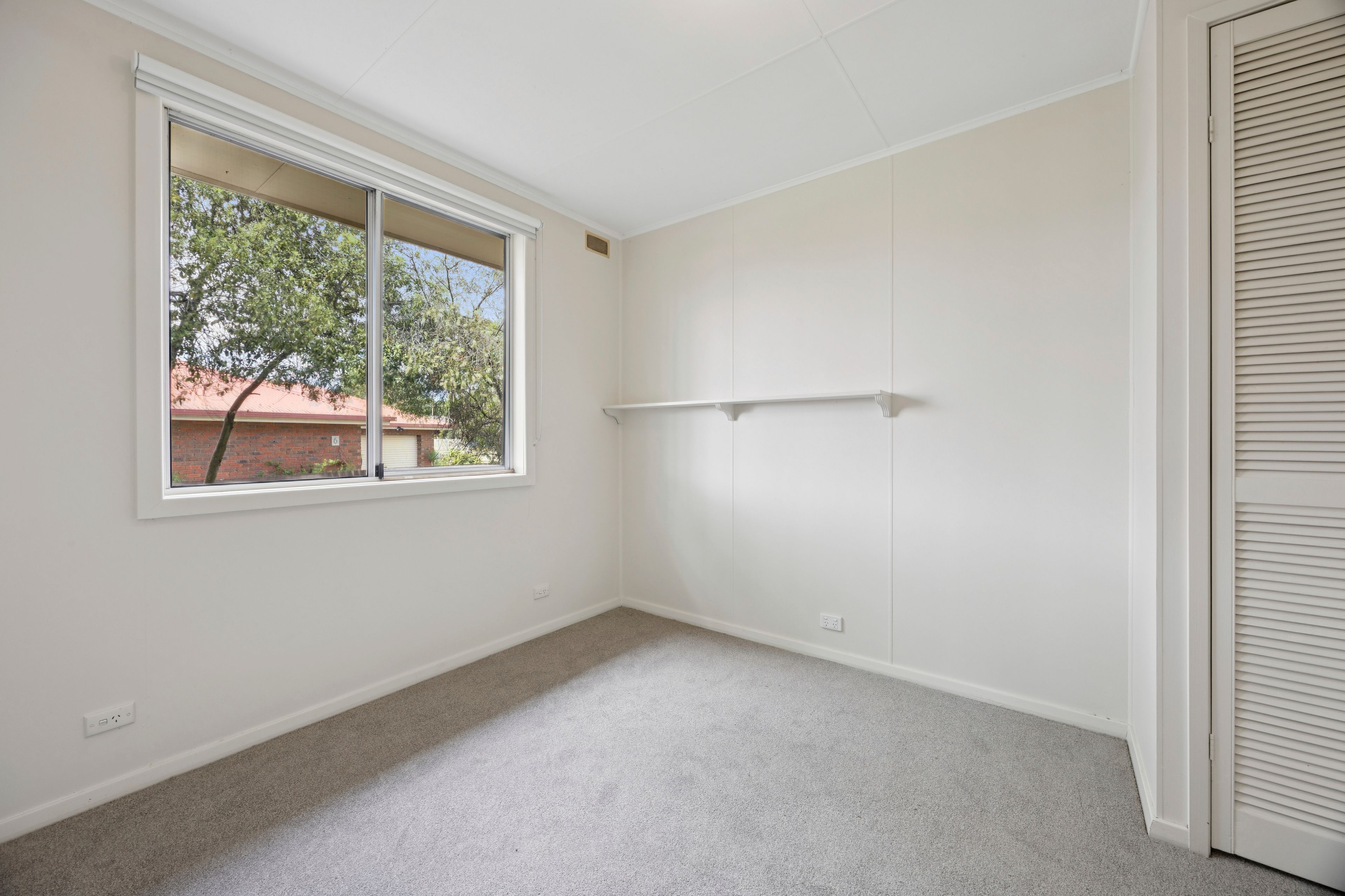 24 Ower Street — photo 6 of 13