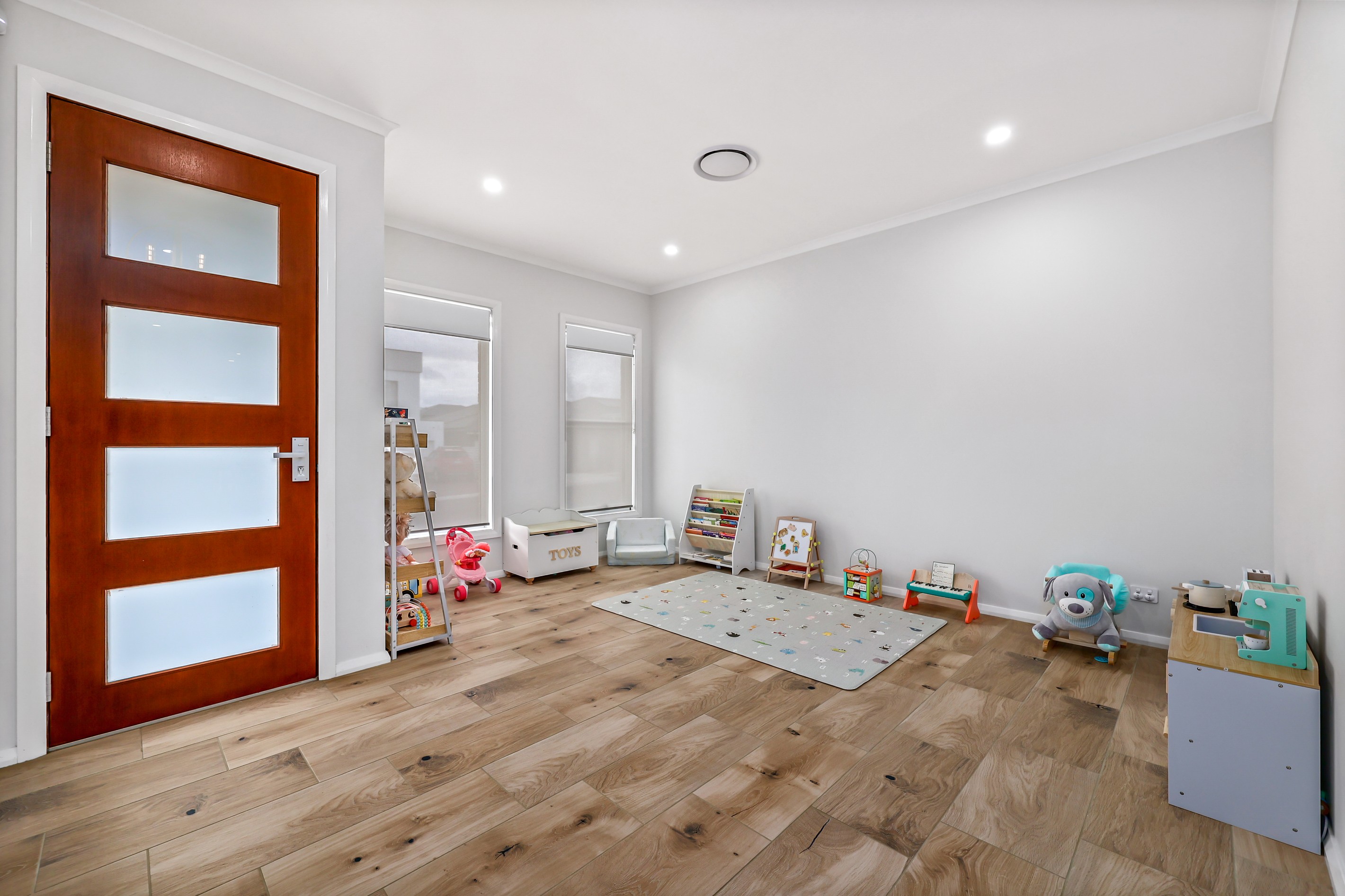 7 Honeymyrtle Avenue, Denham Court, NSW 2565