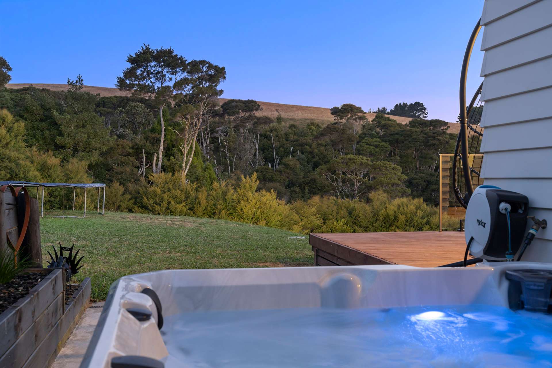 12 Eckford Lane photo 16